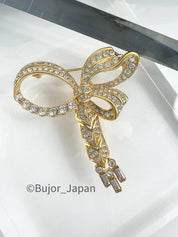 A&S Gold Tone Vintage Brooch Pin Ribbon Bow Rhinestones