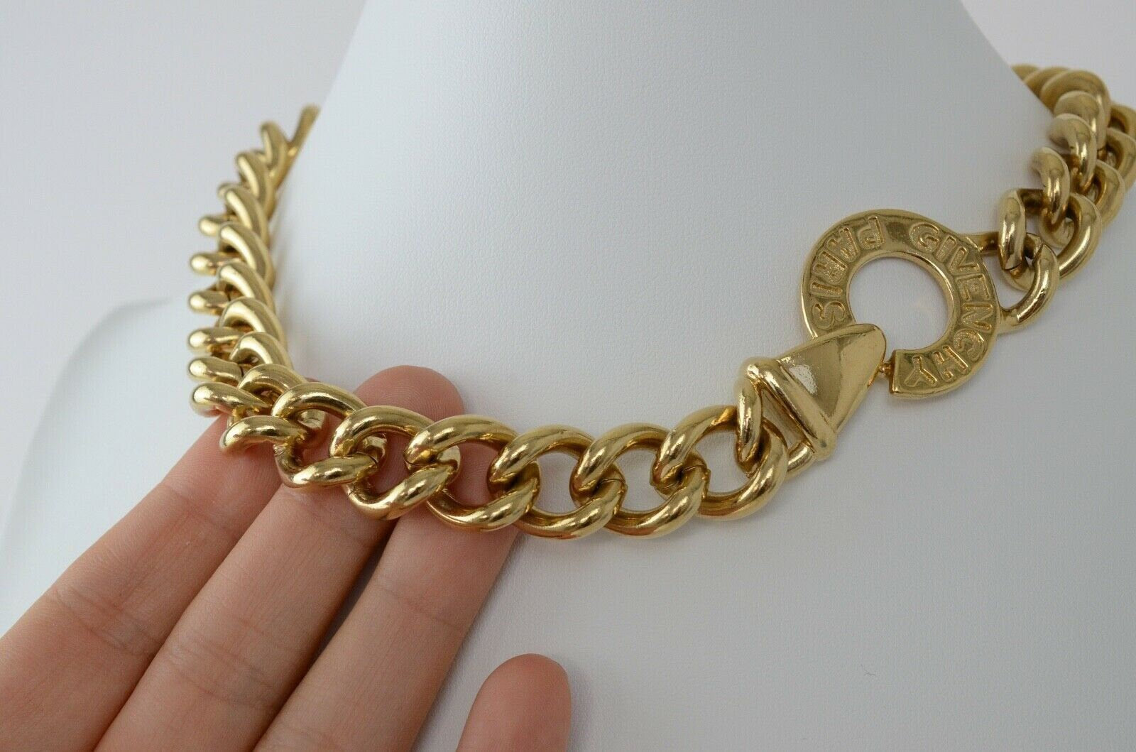 Givenchy Necklace Gold, Bold Chain Choker Necklace Gold Plated Vintage Excellent Condition, Women Jewelry, Chunky chain gold