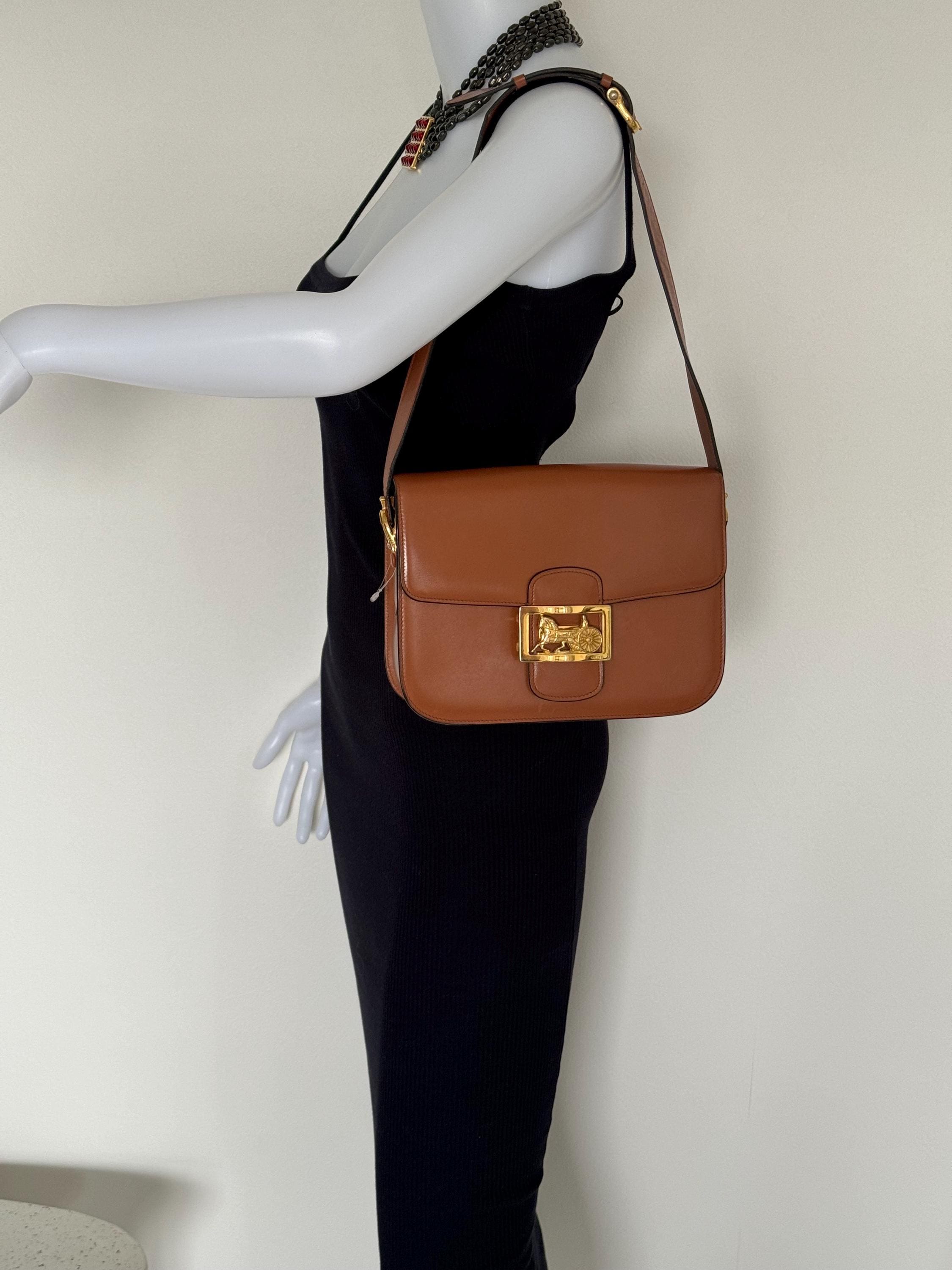 Vintage Celine bag, Celine  Paris Horse carriage Shoulder Bag Brown box Made in Italy, Celine box  bag, Celine 80s, Rare Celine bag