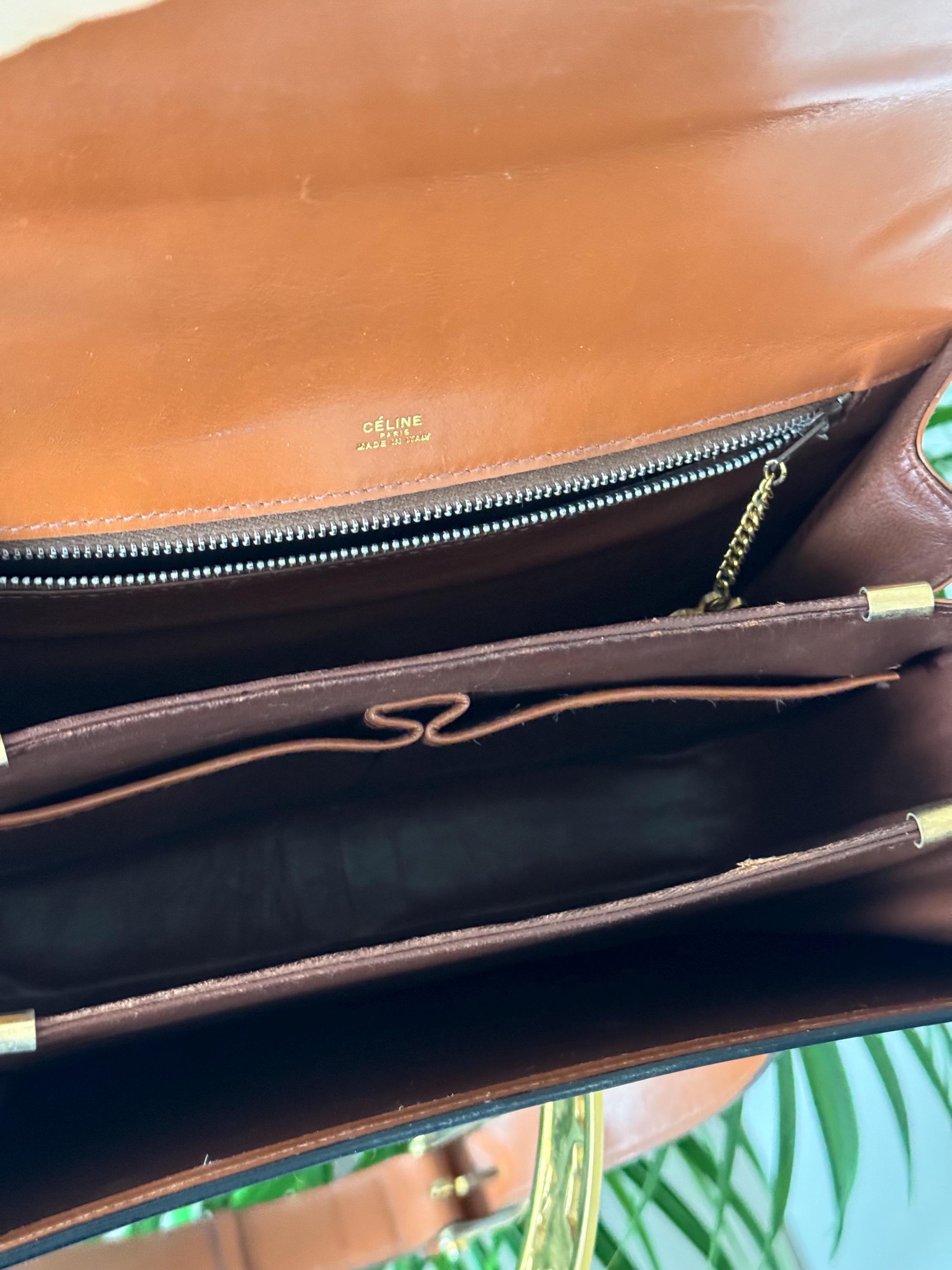Vintage Celine bag, Celine  Paris Horse carriage Shoulder Bag Brown box Made in Italy, Celine box  bag, Celine 80s, Rare Celine bag