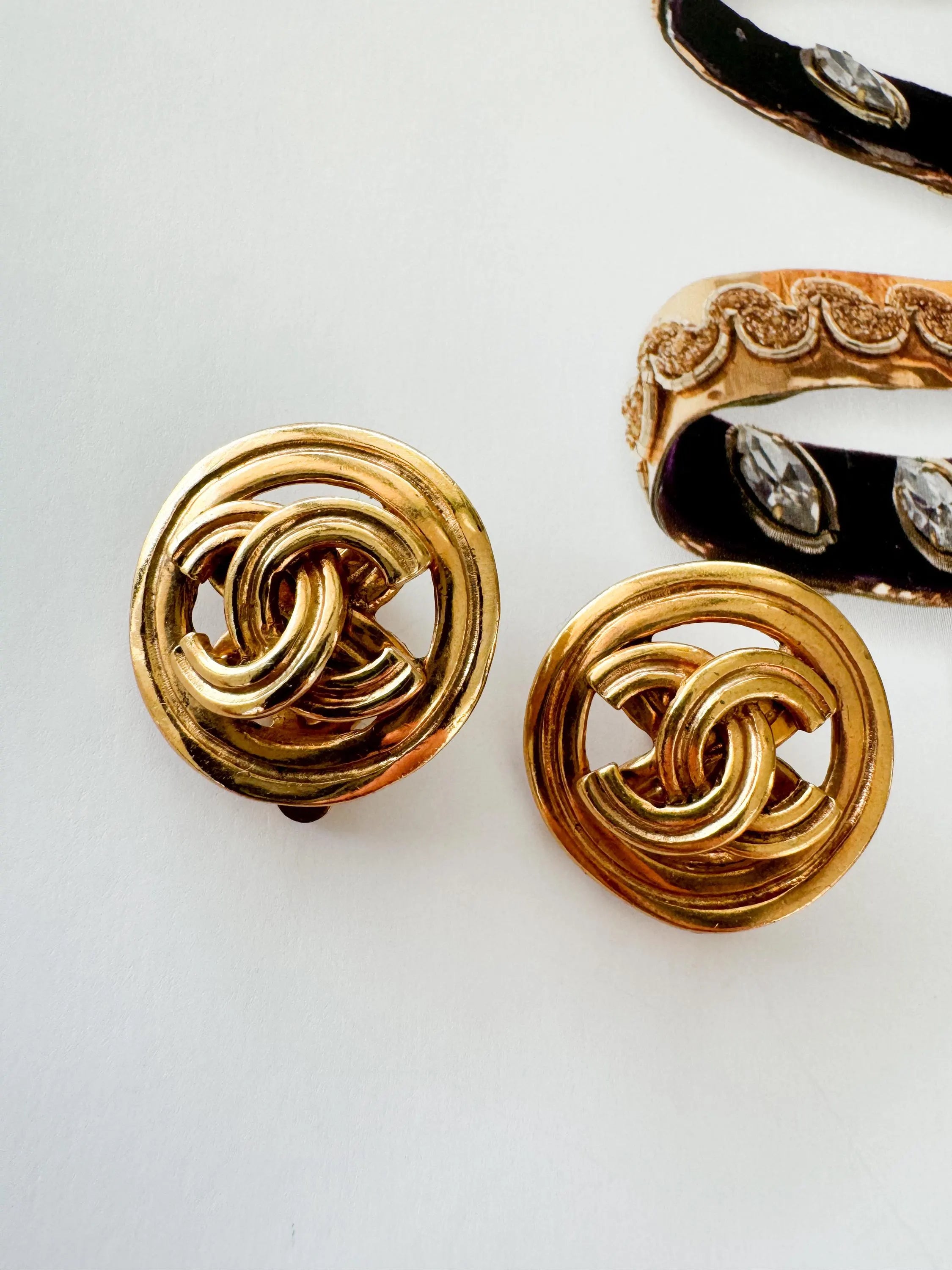 Vintage Chanel Earrings, Gold Tone Earrings, Made in France, Chanel CC Logo, Vintage Earrings, Clip on Earrings, Vintage Jewelry Gold