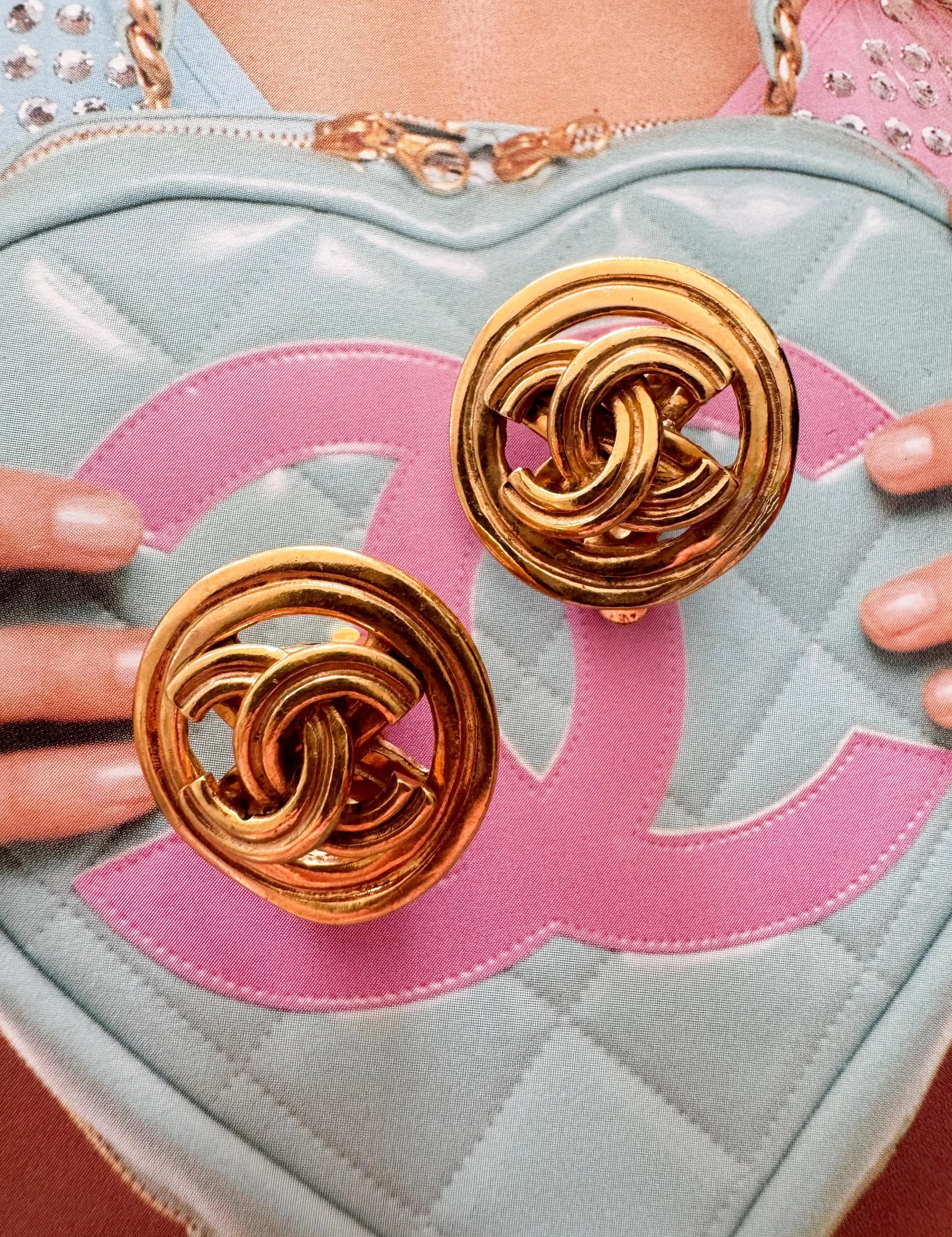 Vintage Chanel Earrings, Gold Tone Earrings, Made in France, Chanel CC Logo, Vintage Earrings, Clip on Earrings, Vintage Jewelry Gold