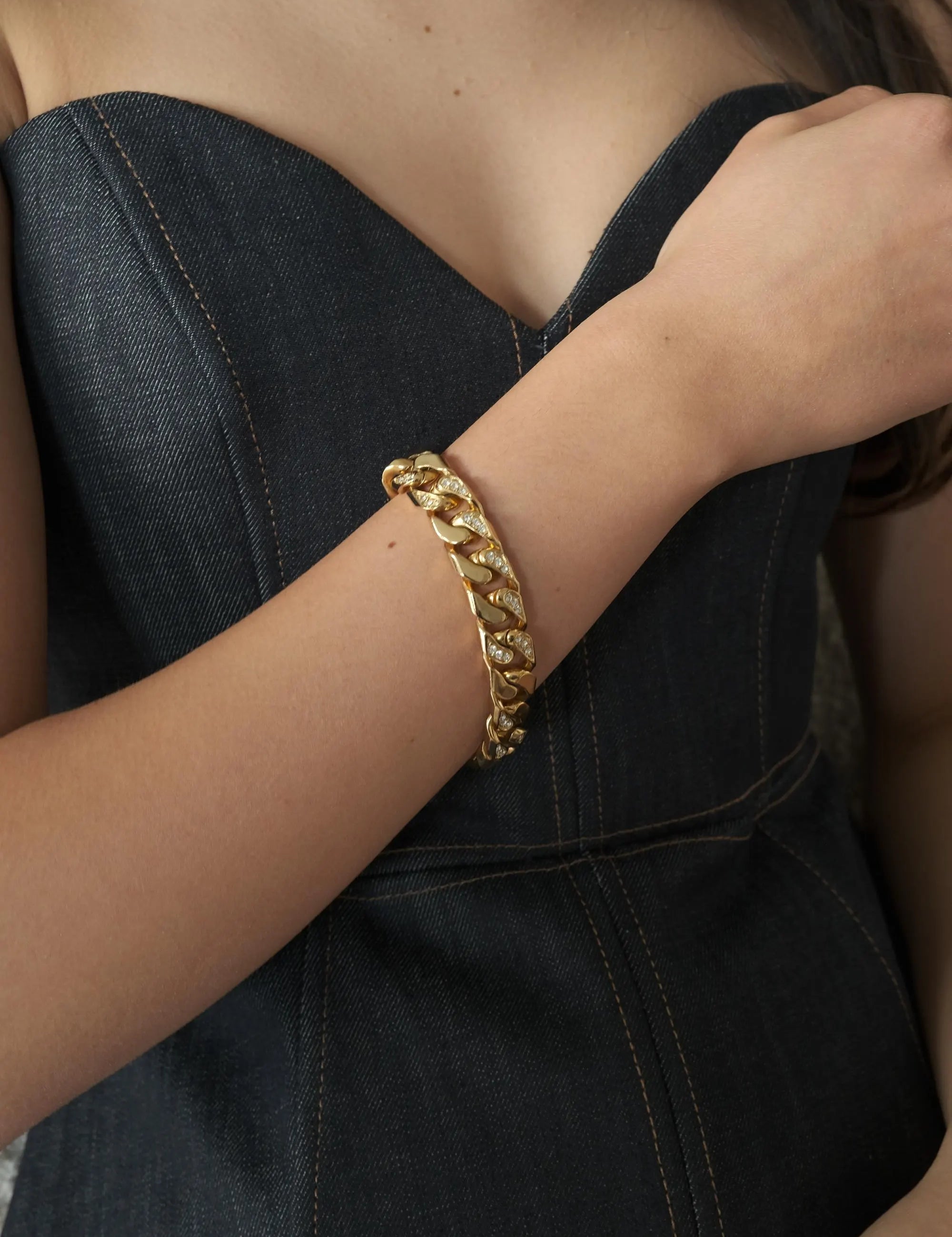 Vintage 1980s Christian Dior Gold-Plated Chain Link Bracelet with Beaded Crystals – Authentic Dior Jewelry, Rare Galliano Era Design