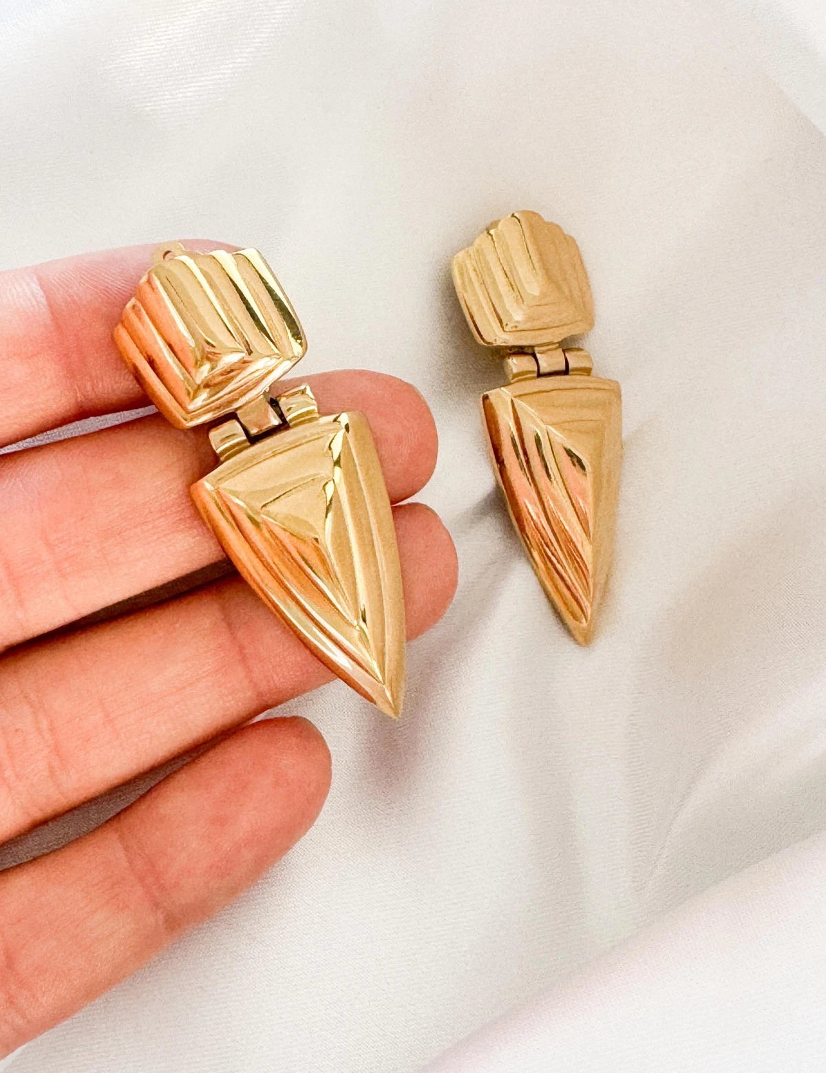 Vintage Givenchy Earrings, Gold Tone Earrings Dangle, Clip on Earrings, Gold earrings, Gift for her, Vintage Earrings, Givenchy minimalist