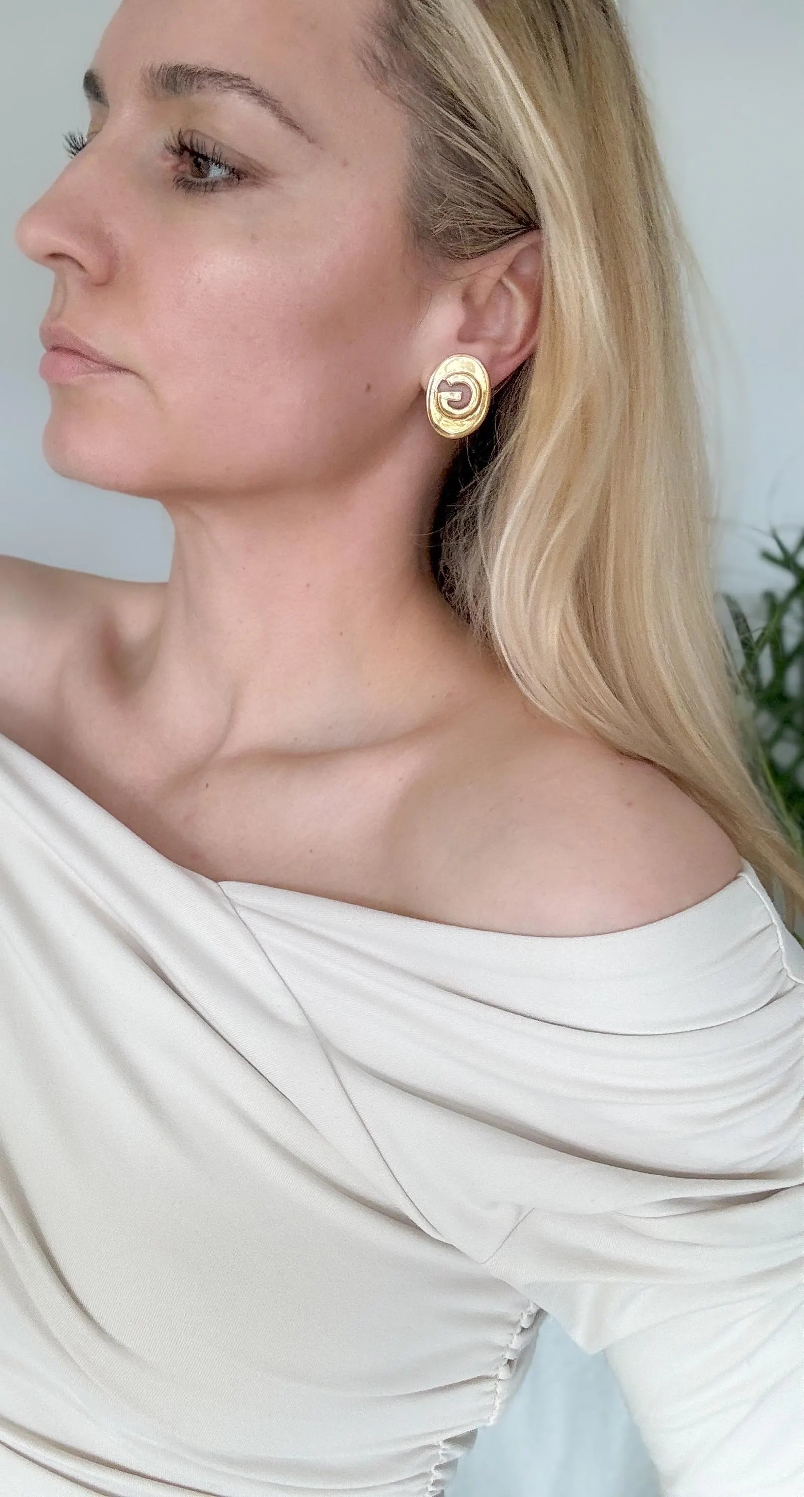 Vintage Givenchy  Earrings, Gold Tone Earrings, Clip on Earrings, G accent earrings, Gift for her, Vintage Earrings, Givenchy minimalist