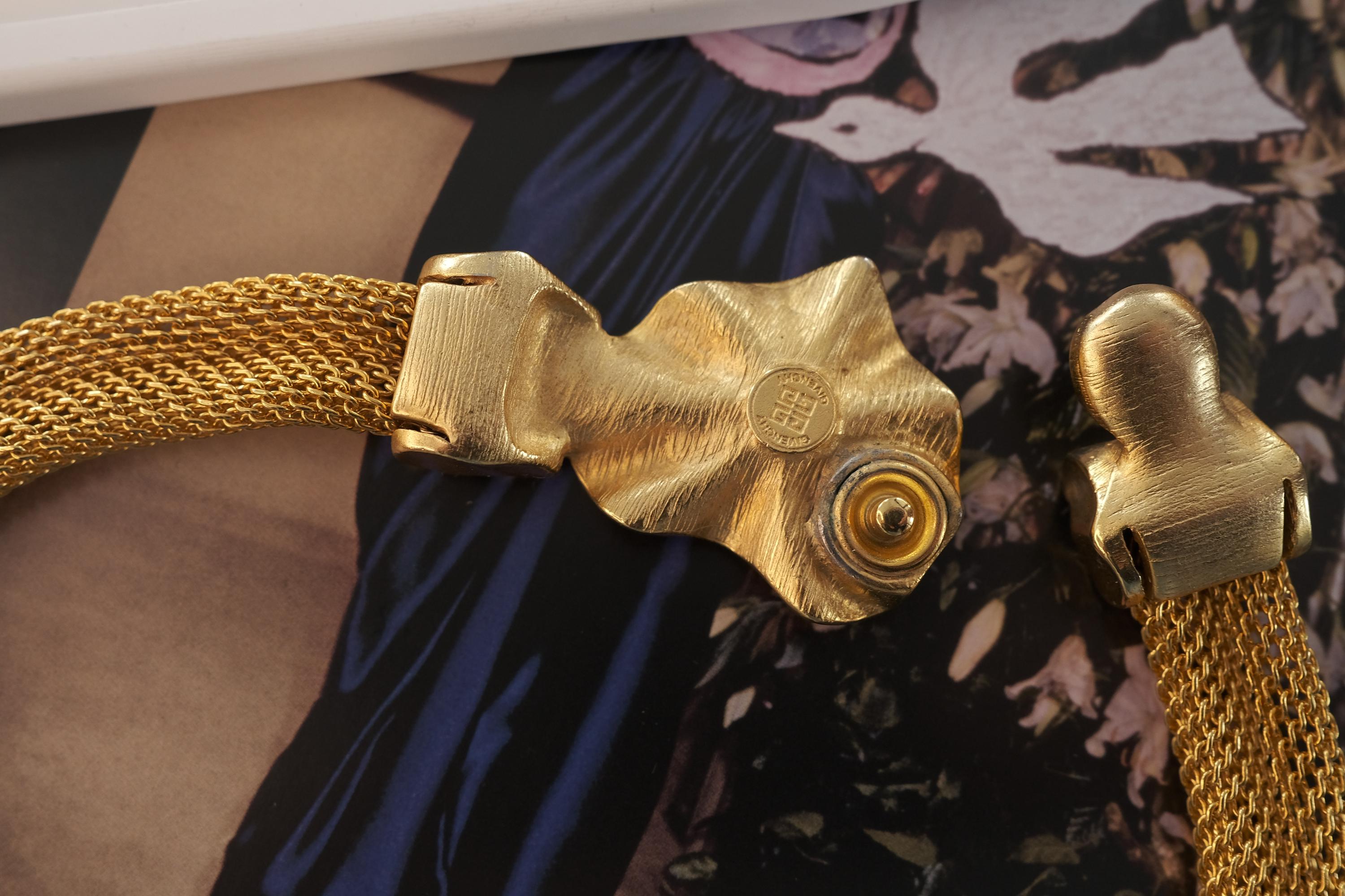 Vintage Givenchy Necklace, Chunky Choker Necklace, heart Givenchy, Designer High End Jewelry, 80s Vintage Gold mesh Necklace Gorgeous