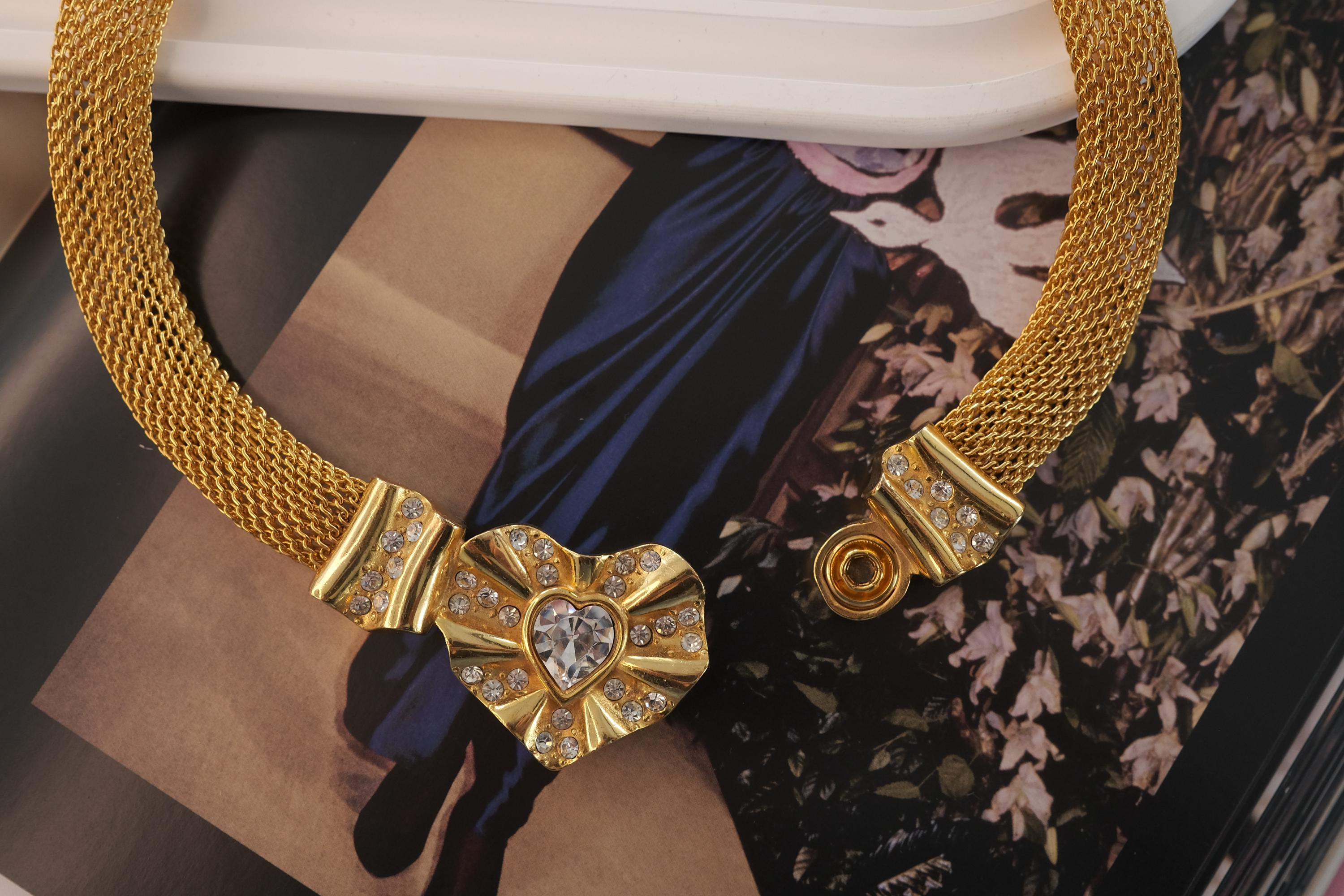 Vintage Givenchy Necklace, Chunky Choker Necklace, heart Givenchy, Designer High End Jewelry, 80s Vintage Gold mesh Necklace Gorgeous