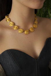 Vintage Givenchy Necklace, Vintage Gold Tone Necklace Roses Necklace, Vintage Choker Necklace, Jewelry for Women, Gold Chain, Gift for her