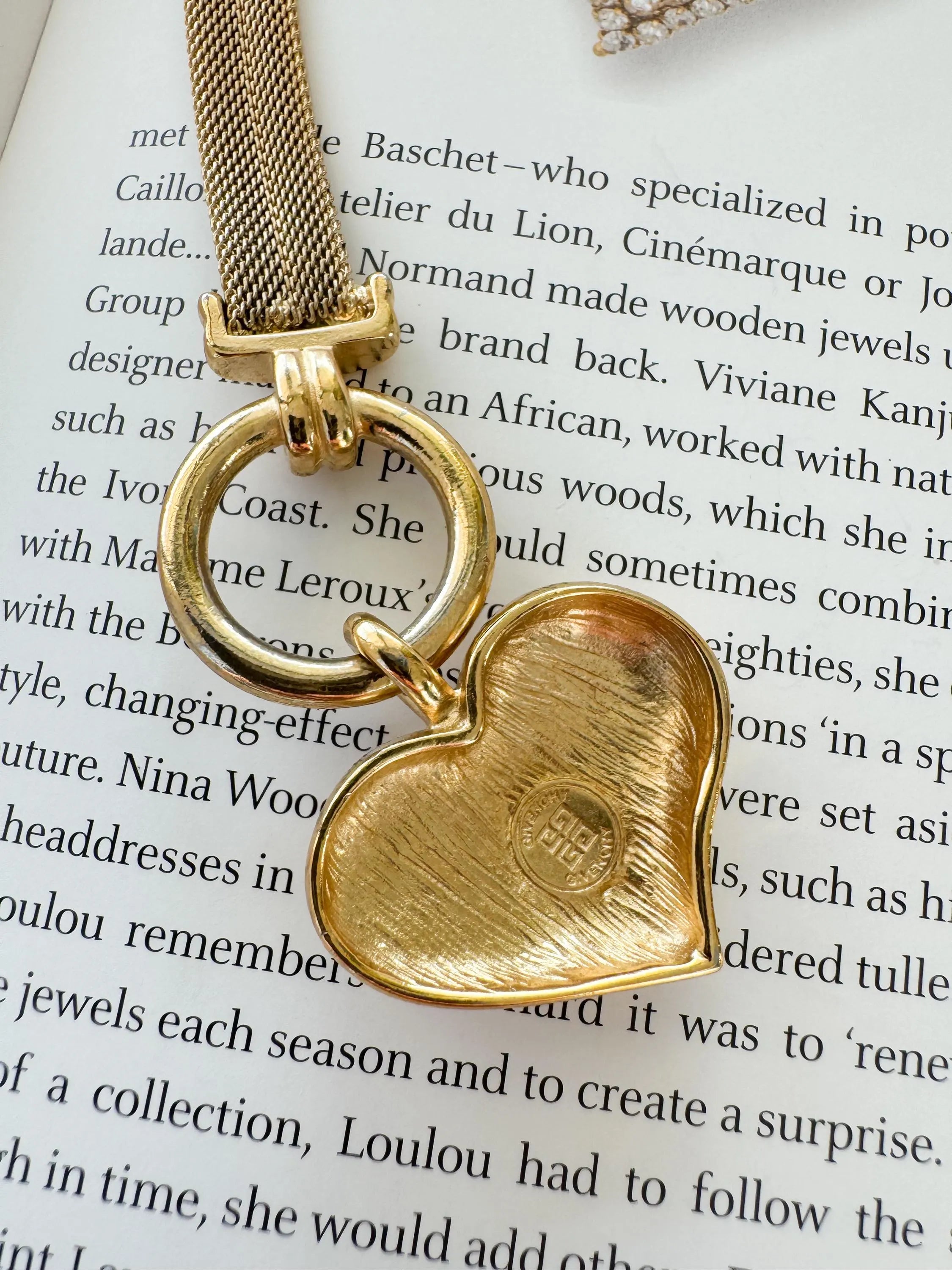 Vintage Givenchy Necklace, Chunky Choker Necklace, heart Givenchy, Designer High End Jewelry, 80s Vintage, Massive heart  Necklace Toggle