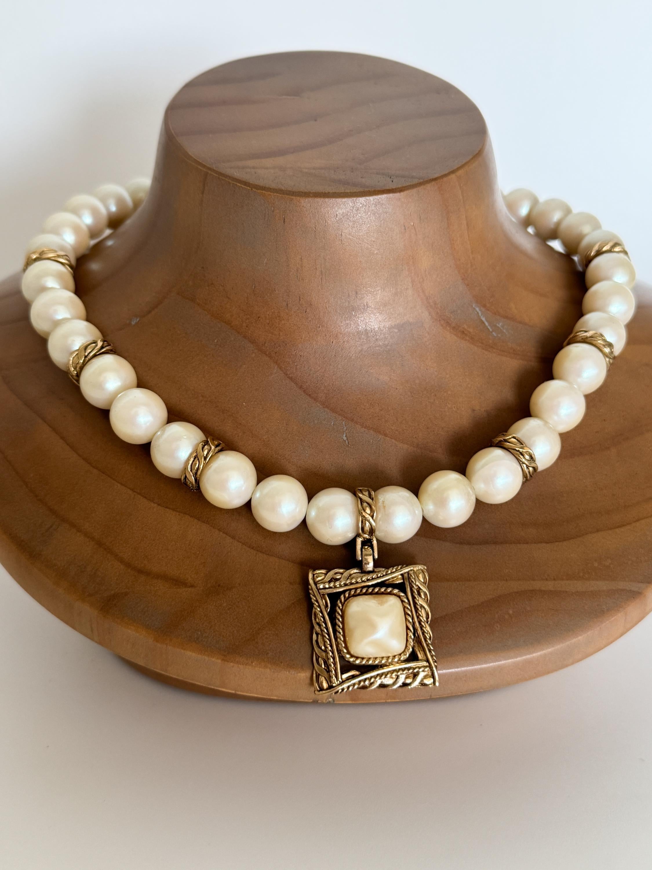 Vintage Givenchy Pearl Necklace • Gold Tone Pendant, 42cm Choker