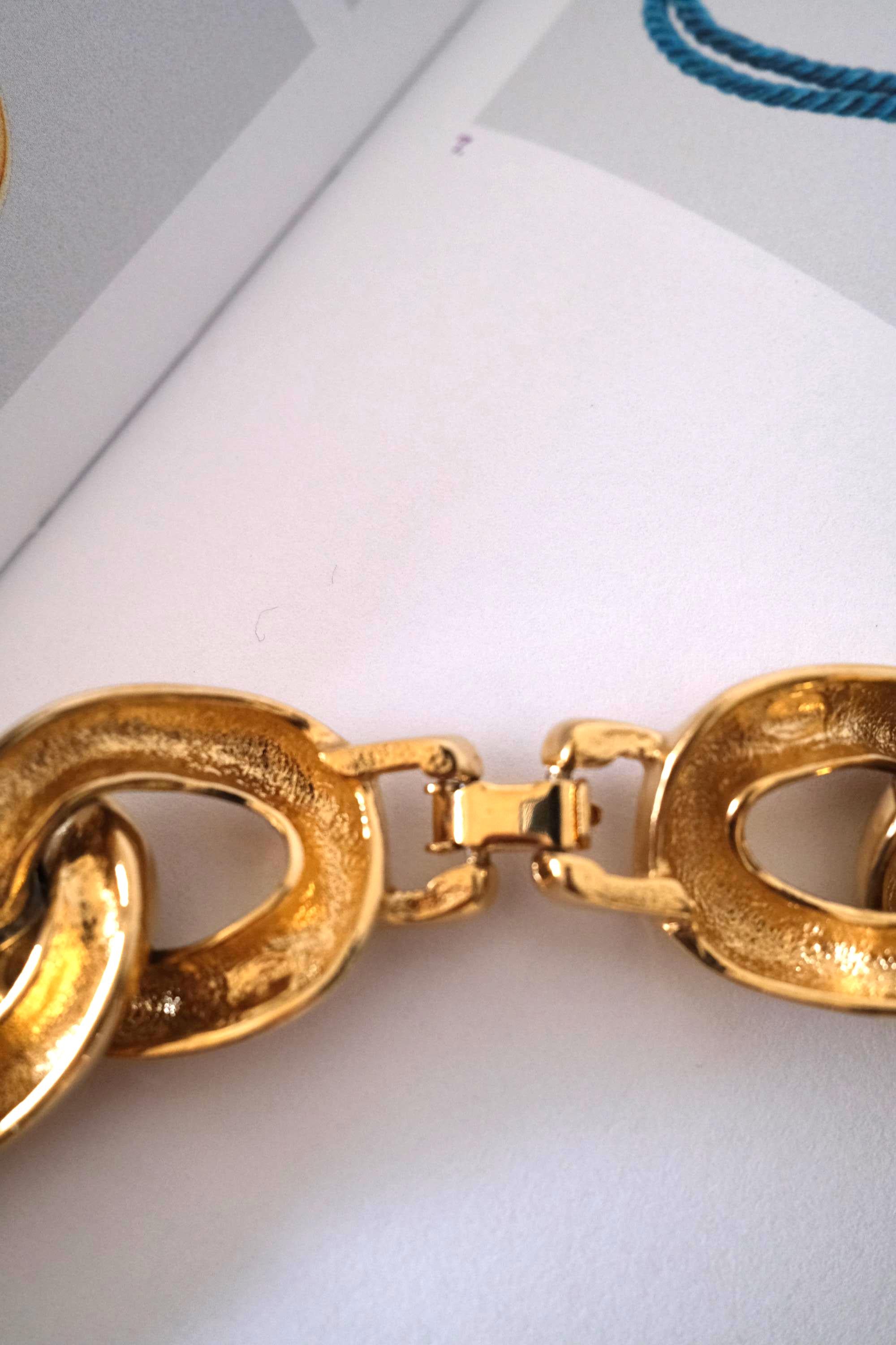 Vintage Givenchy chunky gold tone choker necklace, 1980s designer high end jewelry, classic bridal style, luxury vintage necklace gift for her
