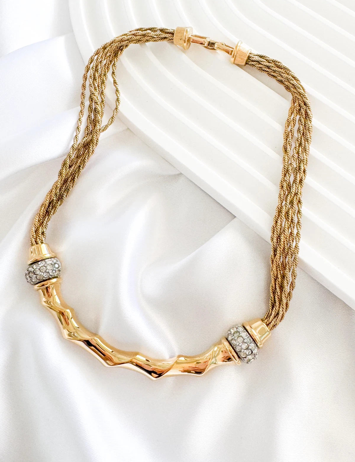 Vintage Givenchy Necklace, Vintage Gold Tone Necklace, Charm Necklace, Vintage Choker Necklace, Jewelry for Women, Gold Chain, Gift for her