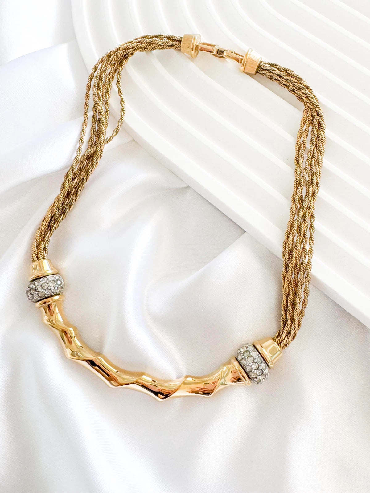 Vintage Givenchy Necklace, Vintage Gold Tone Necklace, Charm Necklace, Vintage Choker Necklace, Jewelry for Women, Gold Chain, Gift for her