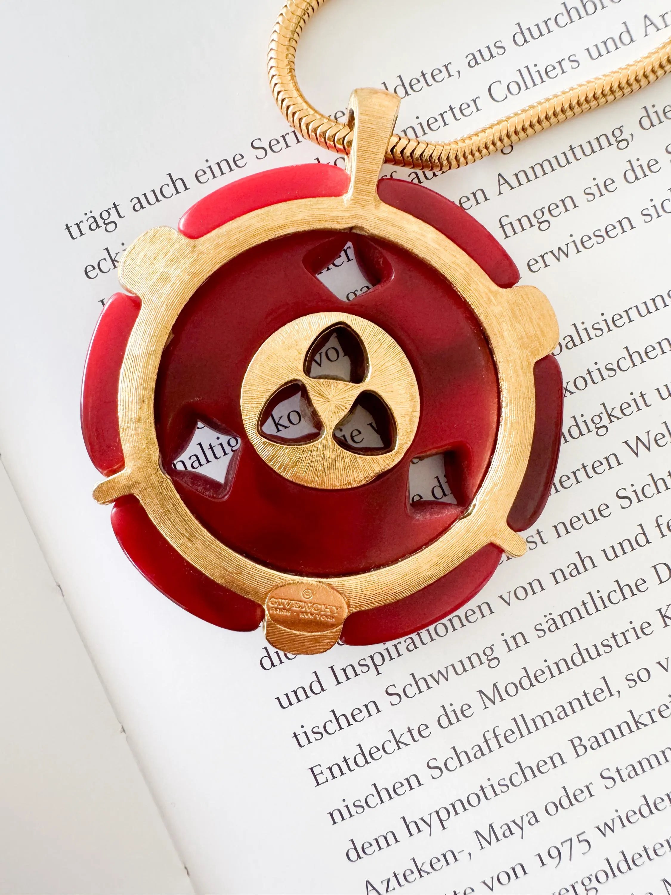 Vintage Givenchy Necklace, Givenchy red flower Daisy Long necklace, Necklace Gold, Vintage Necklace Pendant, Jewelry for Women, Gift for her