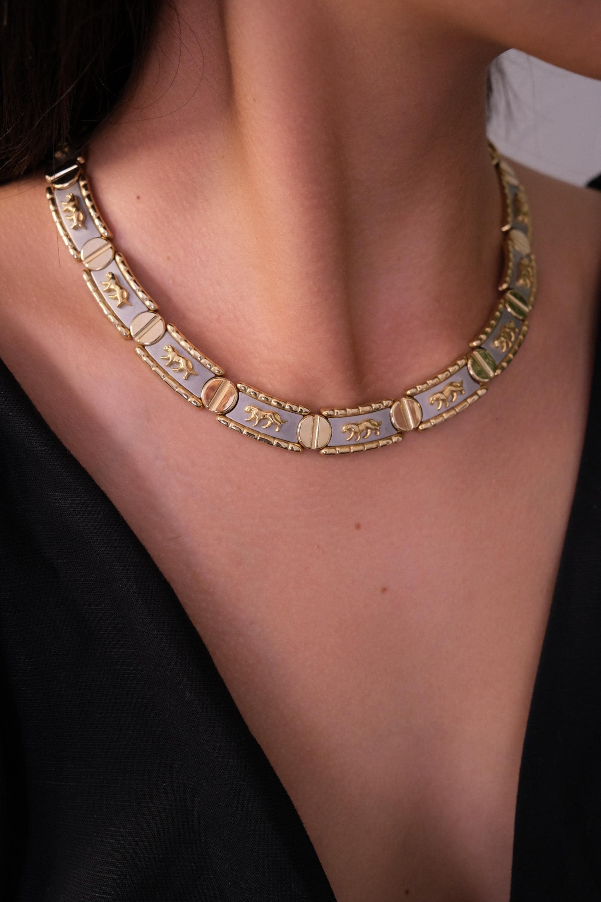 Vintage Gold & Silver Choker: Embossed Animal Motif, 42cm, Vintage Jewelry, Necklace Large, Wide silver chain choker, Modern Bridal Necklace, Birthday Gift for Her