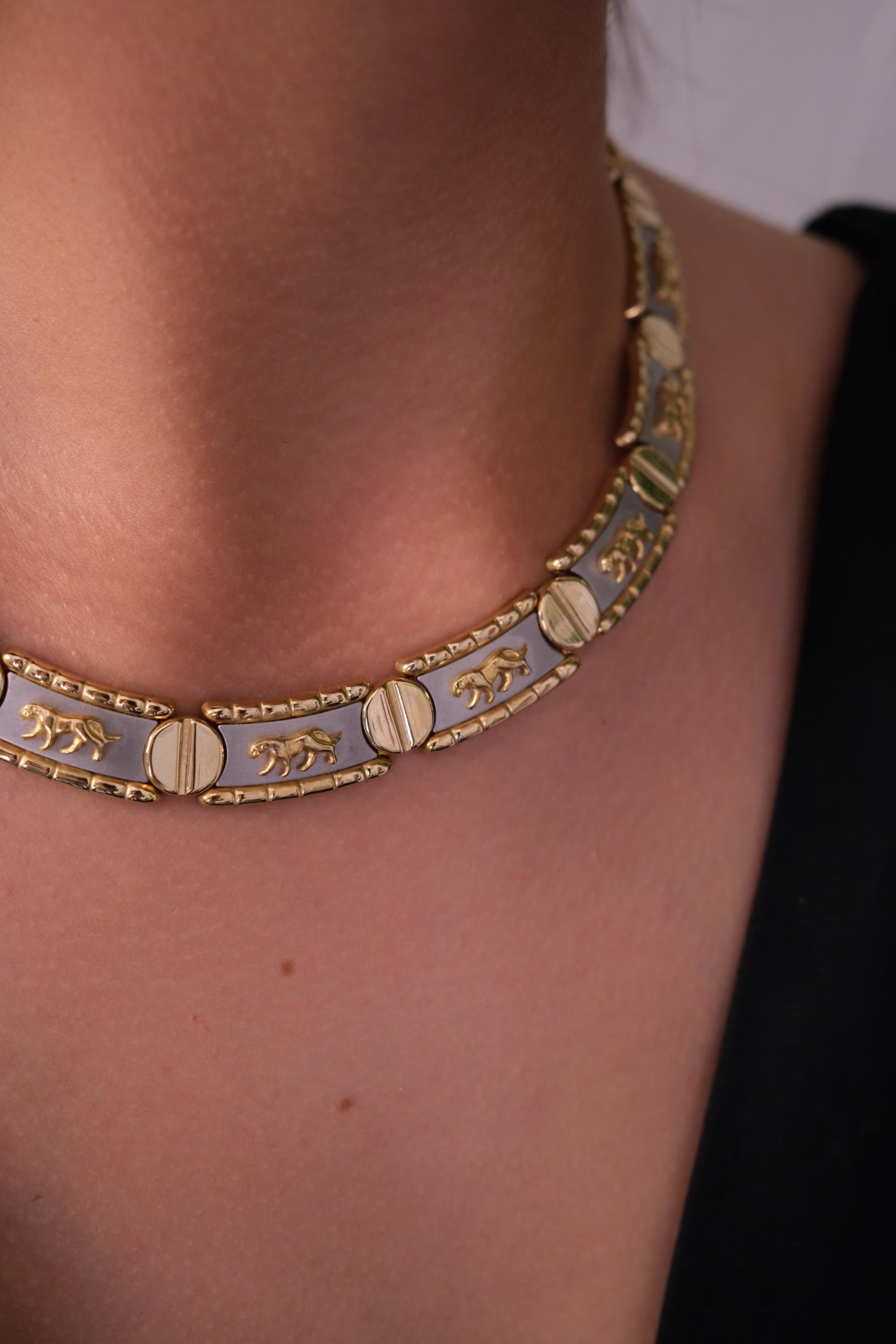 Vintage Gold & Silver Choker: Embossed Animal Motif, 42cm, Vintage Jewelry, Necklace Large, Wide silver chain choker, Modern Bridal Necklace, Birthday Gift for Her