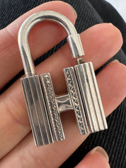 Vintage Hermes 1990-2000 H Touareg sterling silver 30g Cadena lock necklace, Hermes’ bag charm, Hermes’ necklace silver, Hermes’ sterling