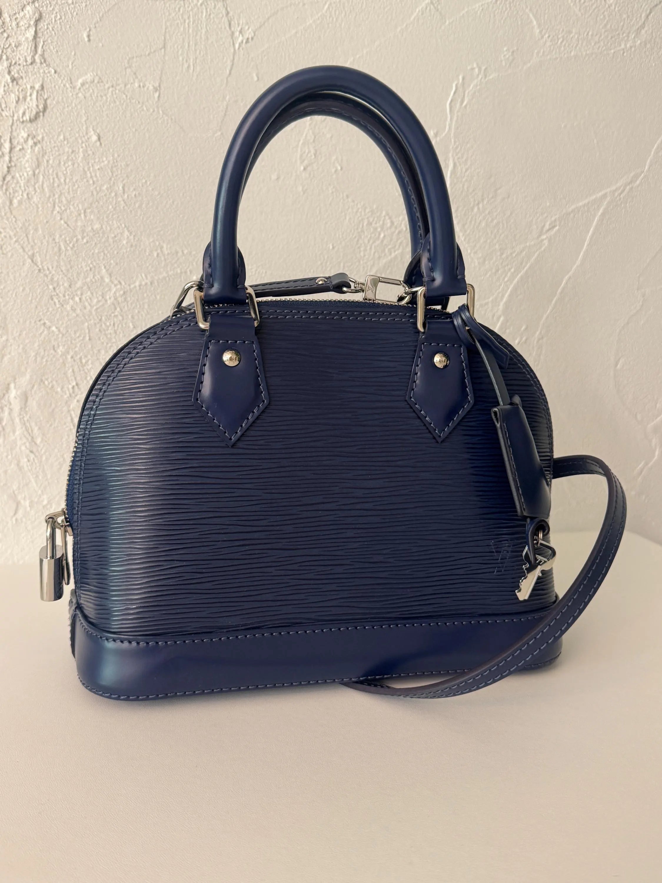 Authentic Louis Vuitton Alma BB Indigo Made in France M40855 Bag Leather Women Vintage Bags for Women