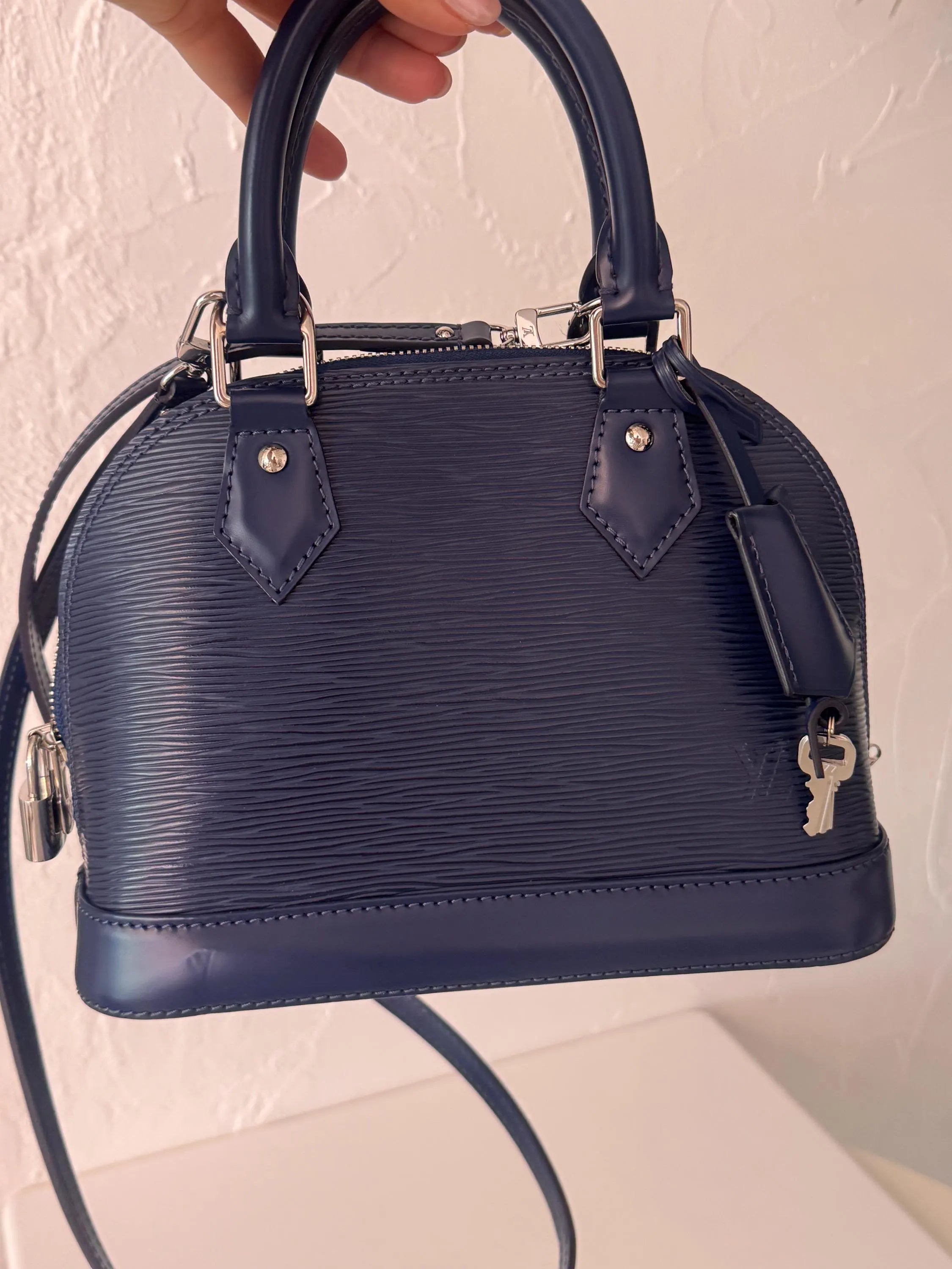 Authentic Louis Vuitton Alma BB Indigo Made in France M40855 Bag Leather Women Vintage Bags for Women