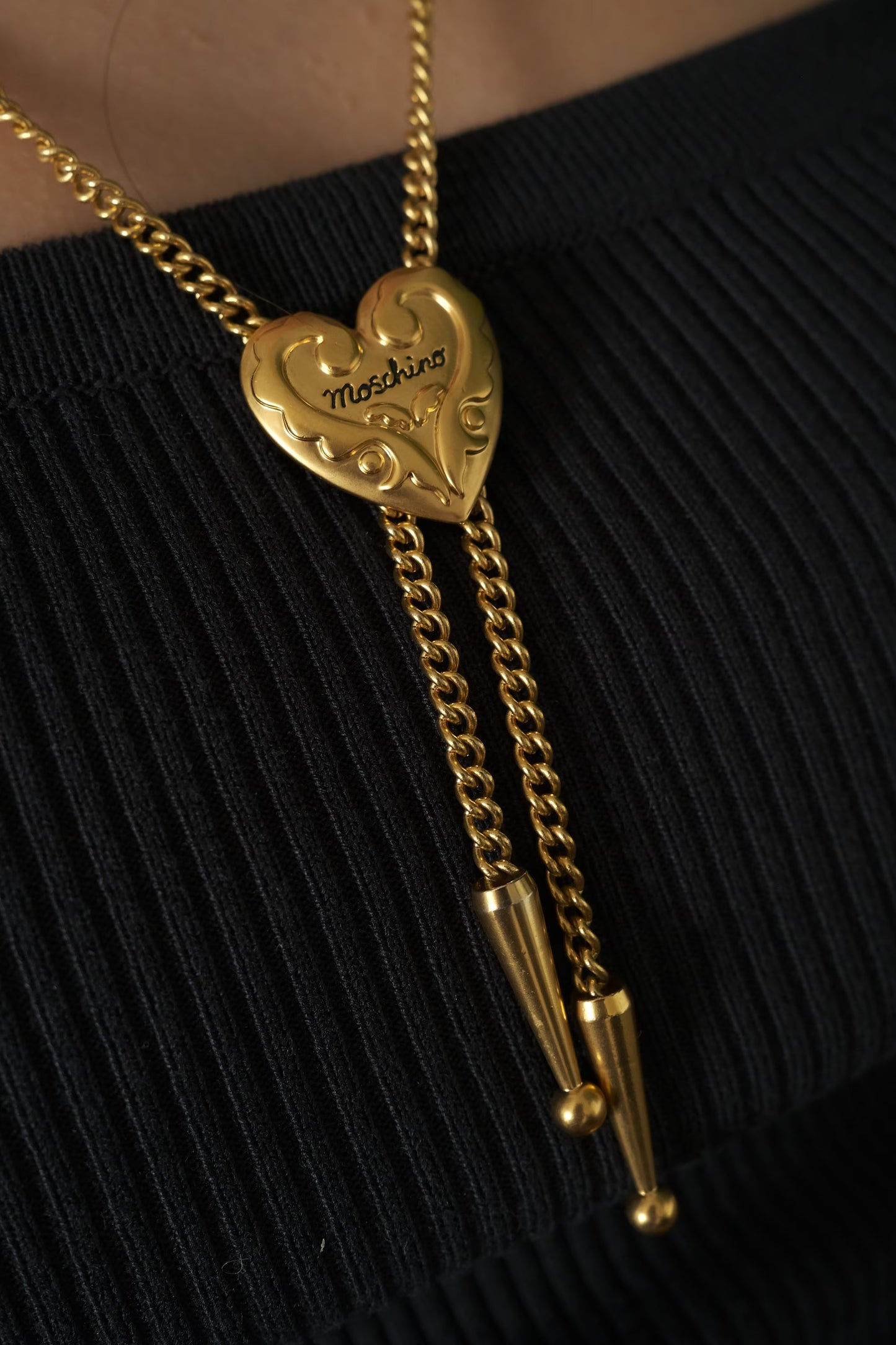 Vintage Moschino Necklace, Vintage Choker Necklace, Gold Tone Necklace, Chain Necklace, Logo Charm, Vintage Jewelry gold, Moschino Y2K