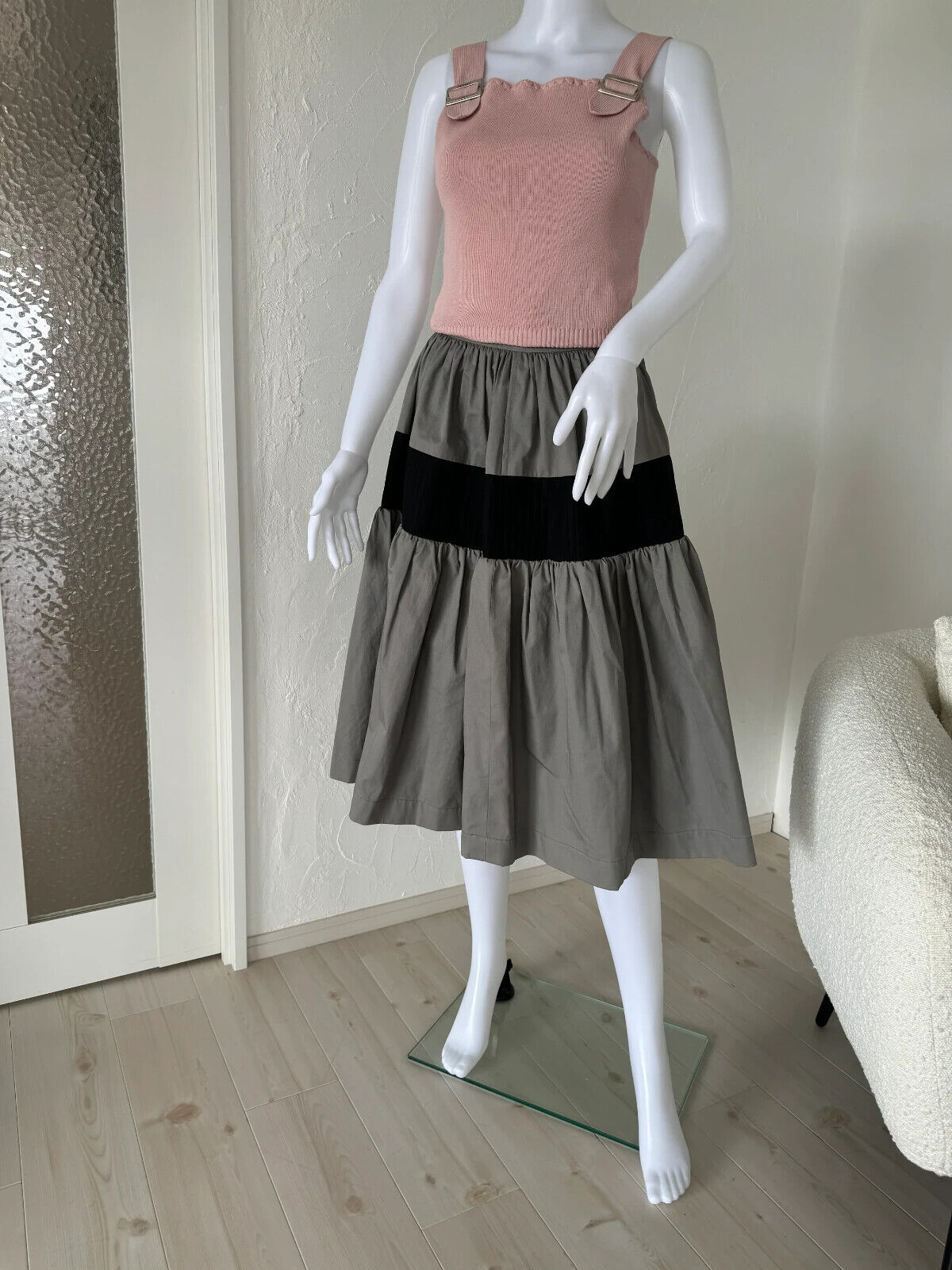 Vintage 1970s, Yves Saint Laurent skirt , Made in France, YSL vintage runway clothes, Saint Laurent Rive Gauche 38 clothing, luxury skirt