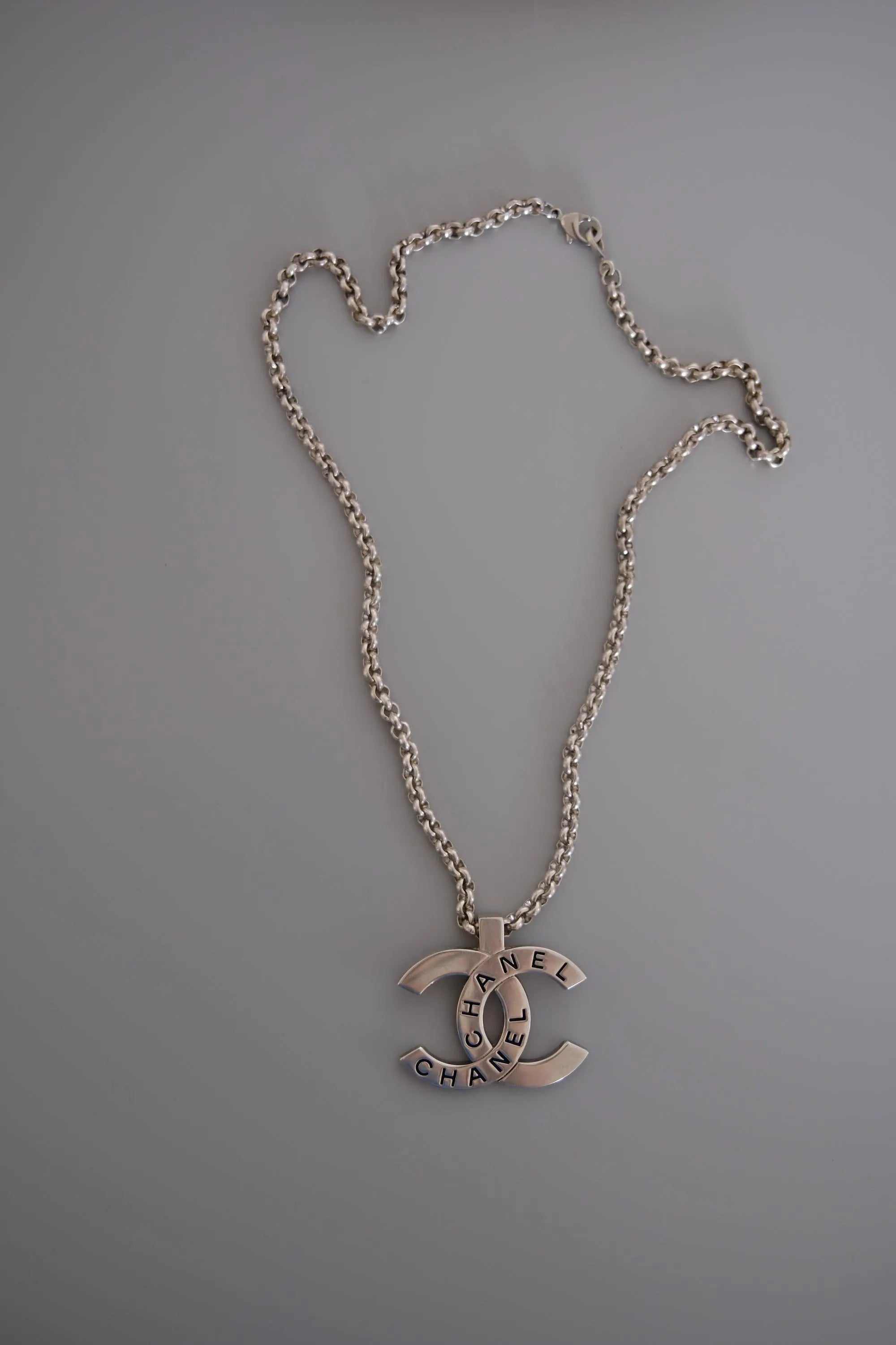 Rare vintage CHANEL 98P silver-tone CC logo necklace from the Spring 1998 collection