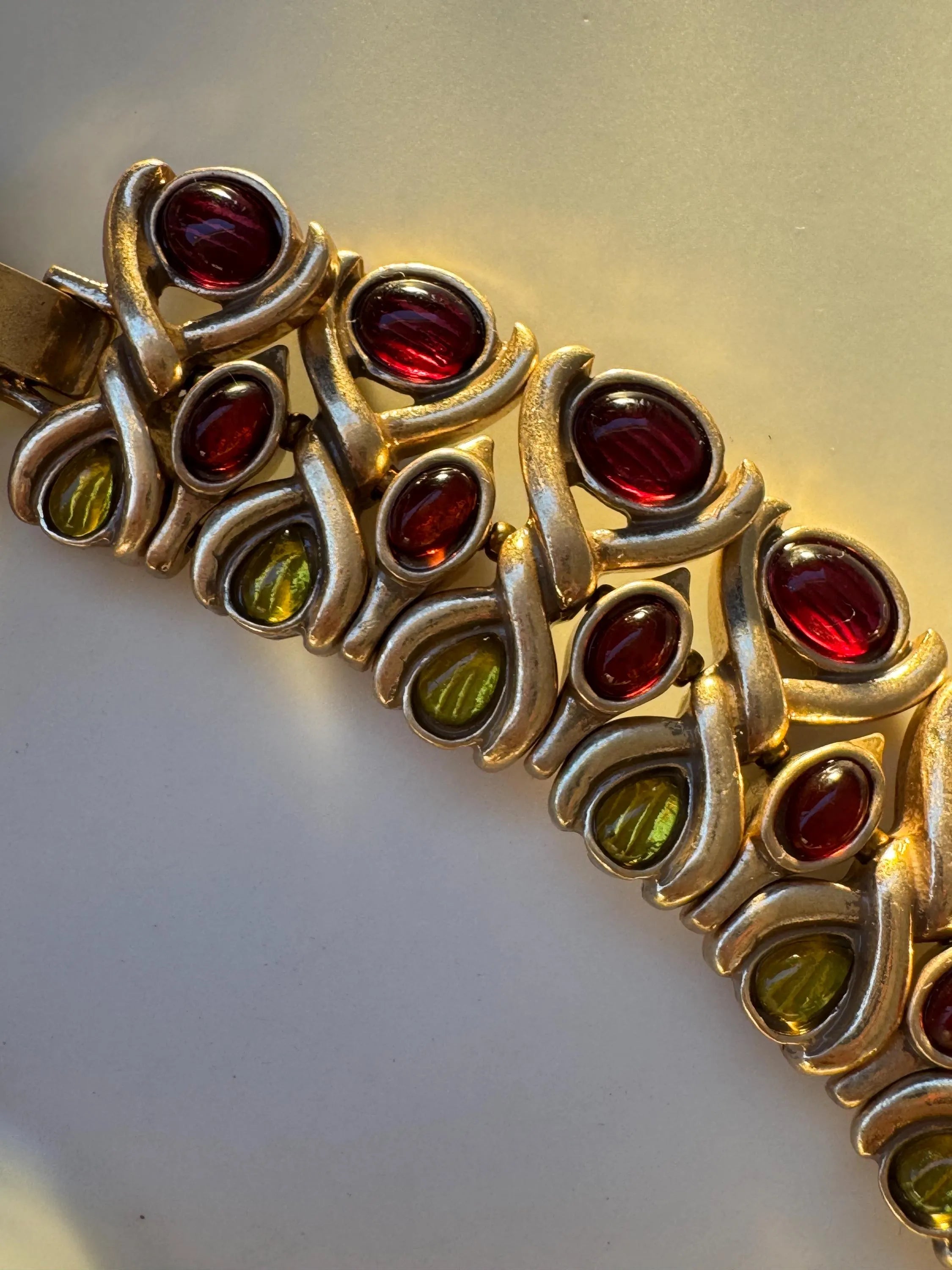 Vintage cabochon charm choker necklace, bridal style link chain women jewelry