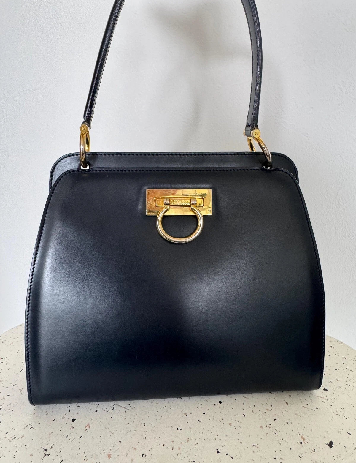 Vintage Celine Paris Made in Italy Top Handle  Handbag bag shoulder Dark Navy Blue leather  beautiful vintage bag