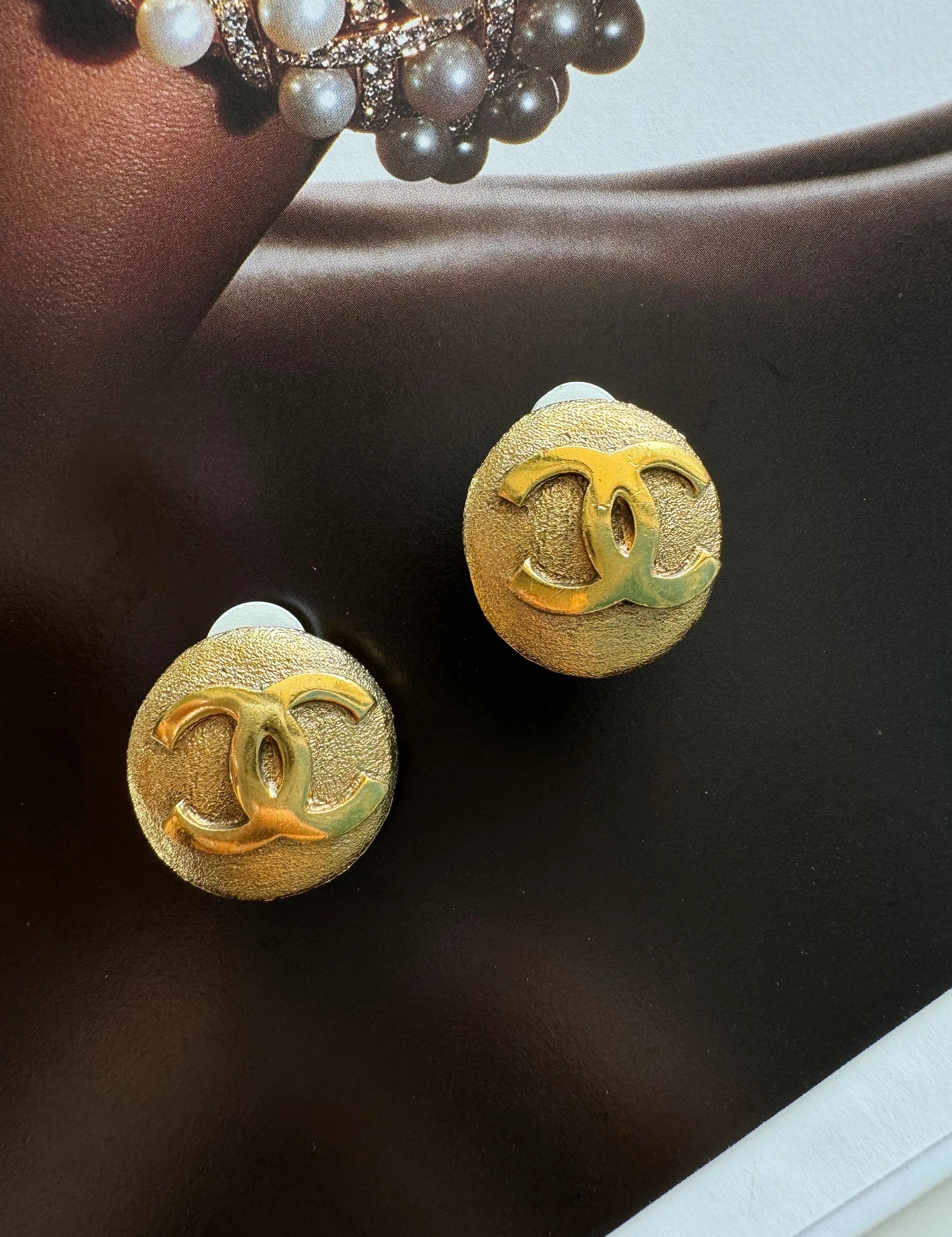 Vintage Chanel Earrings, Gold Tone Earrings, Made in France, Chanel CC Logo, Vintage Earrings, Clip on Earrings, Vintage Jewelry Gold