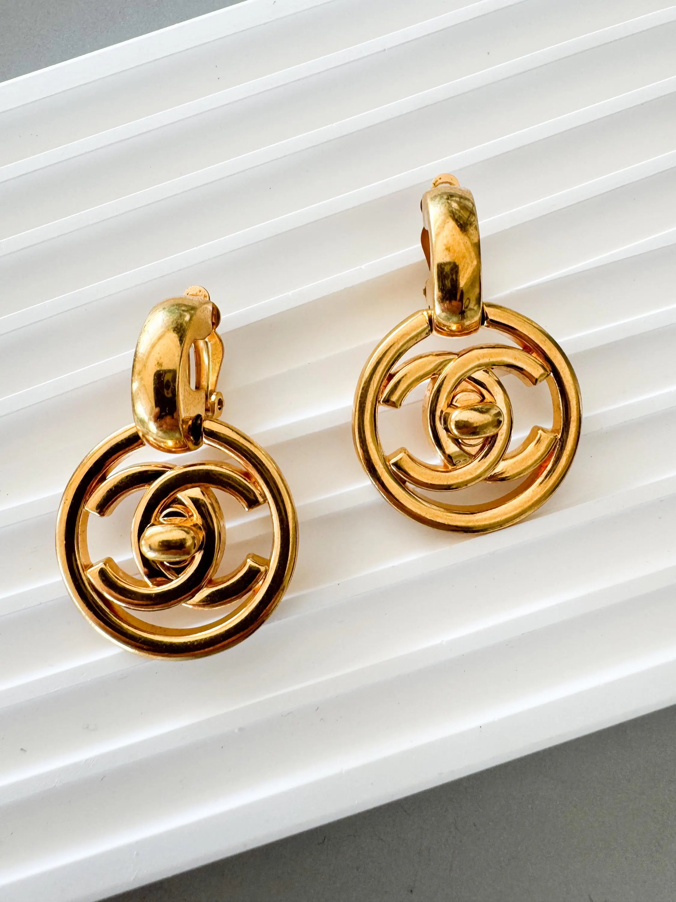Vintage Chanel Earrings, Gold Tone Earrings, Made in France, Chanel CC Logo, Vintage Earrings, Clip on Earrings, Vintage Jewelry Gold