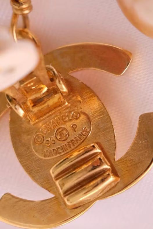 Vintage Chanel Earrings, Gold Tone Earrings, Made in France, Chanel CC Logo, Vintage Earrings, Clip on Earrings, Vintage Jewelry Gold