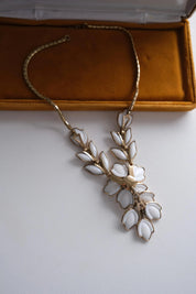 Vintage Crown Trifari necklace Milk glass parure choker 1960s Floral Charm