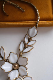Vintage Crown Trifari necklace Milk glass parure choker 1960s Floral Charm