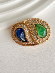 Small Dior gold brooch elegant cabochon jewelry for refined everyday styling