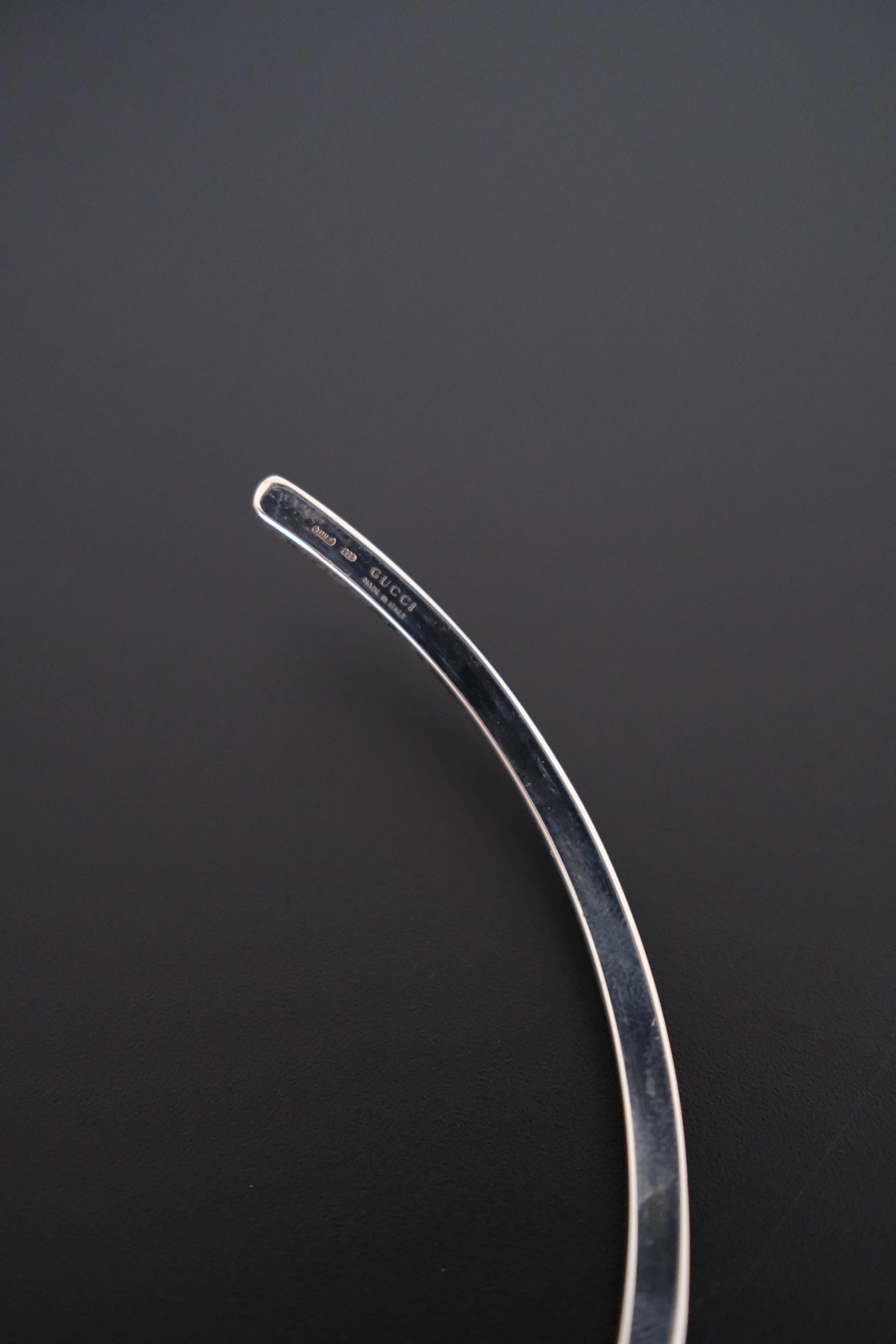 Vintage GUCCI 925 sterling silver rigid open collar choker necklace, signed GUCCI Made in Italy
