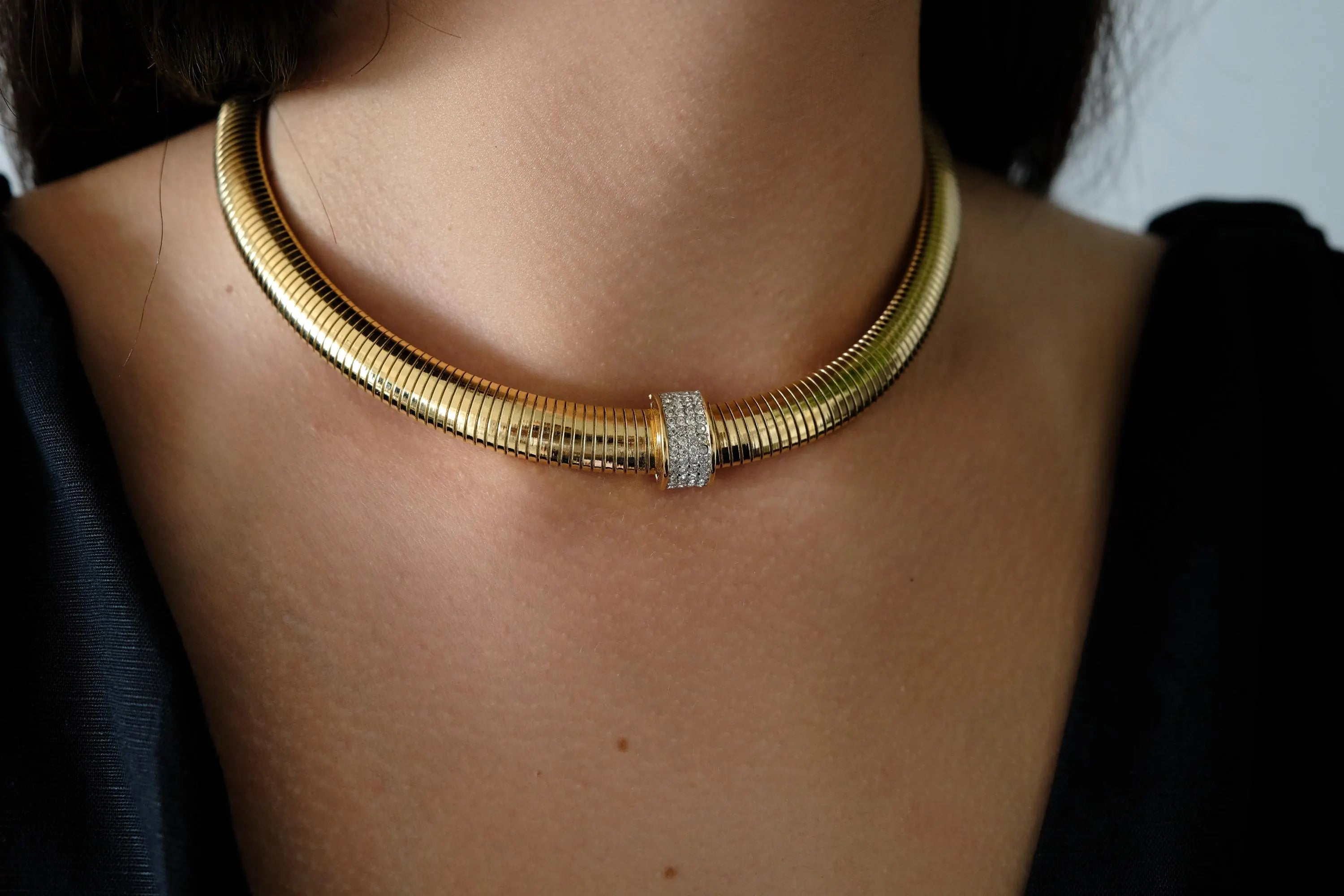 Vintage Givenchy Necklace, Vintage Gold Tone Necklace Gaspipe Necklace, Vintage Choker Necklace, Jewelry for Women, Gold Chain, Gift for her