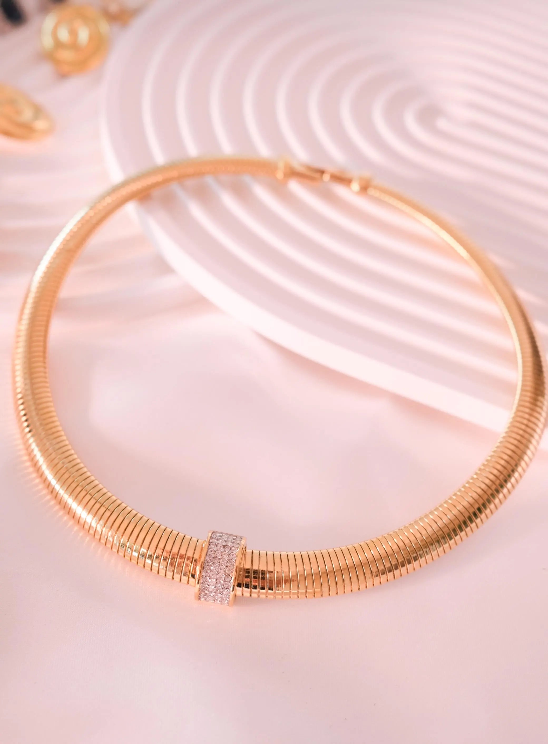 Vintage Givenchy Necklace, Vintage Gold Tone Necklace Gaspipe Necklace, Vintage Choker Necklace, Jewelry for Women, Gold Chain, Gift for her