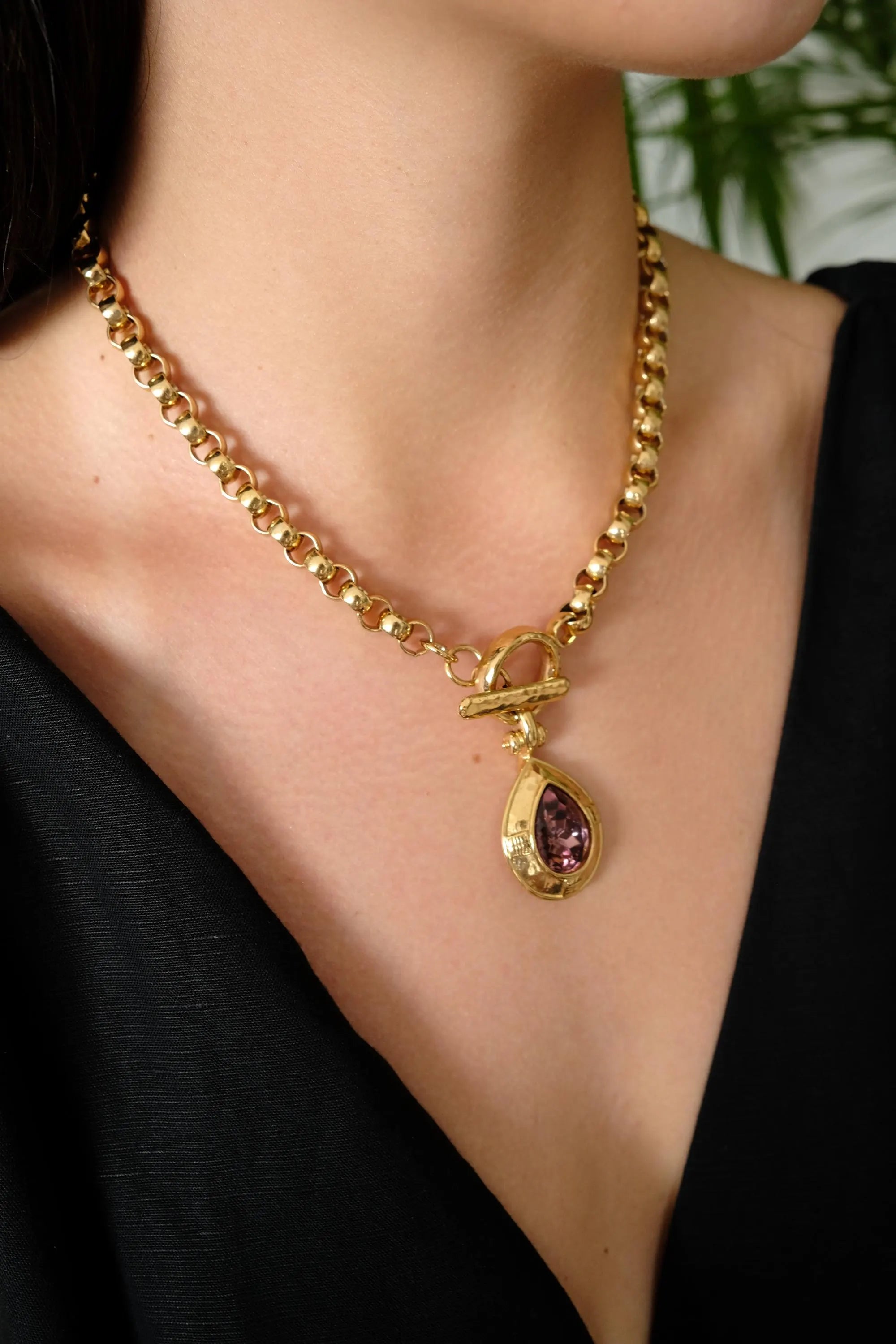 Vintage Givenchy Necklace Choker Toggle Clasp Teardrop Crystal Pendant Pink