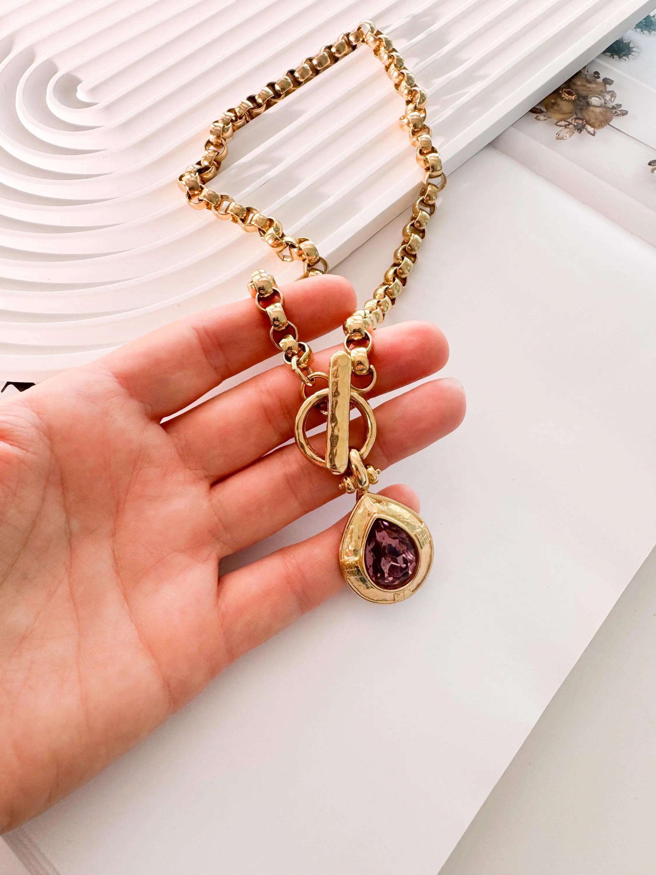 Vintage Givenchy Necklace Choker Toggle Clasp Teardrop Crystal Pendant Pink