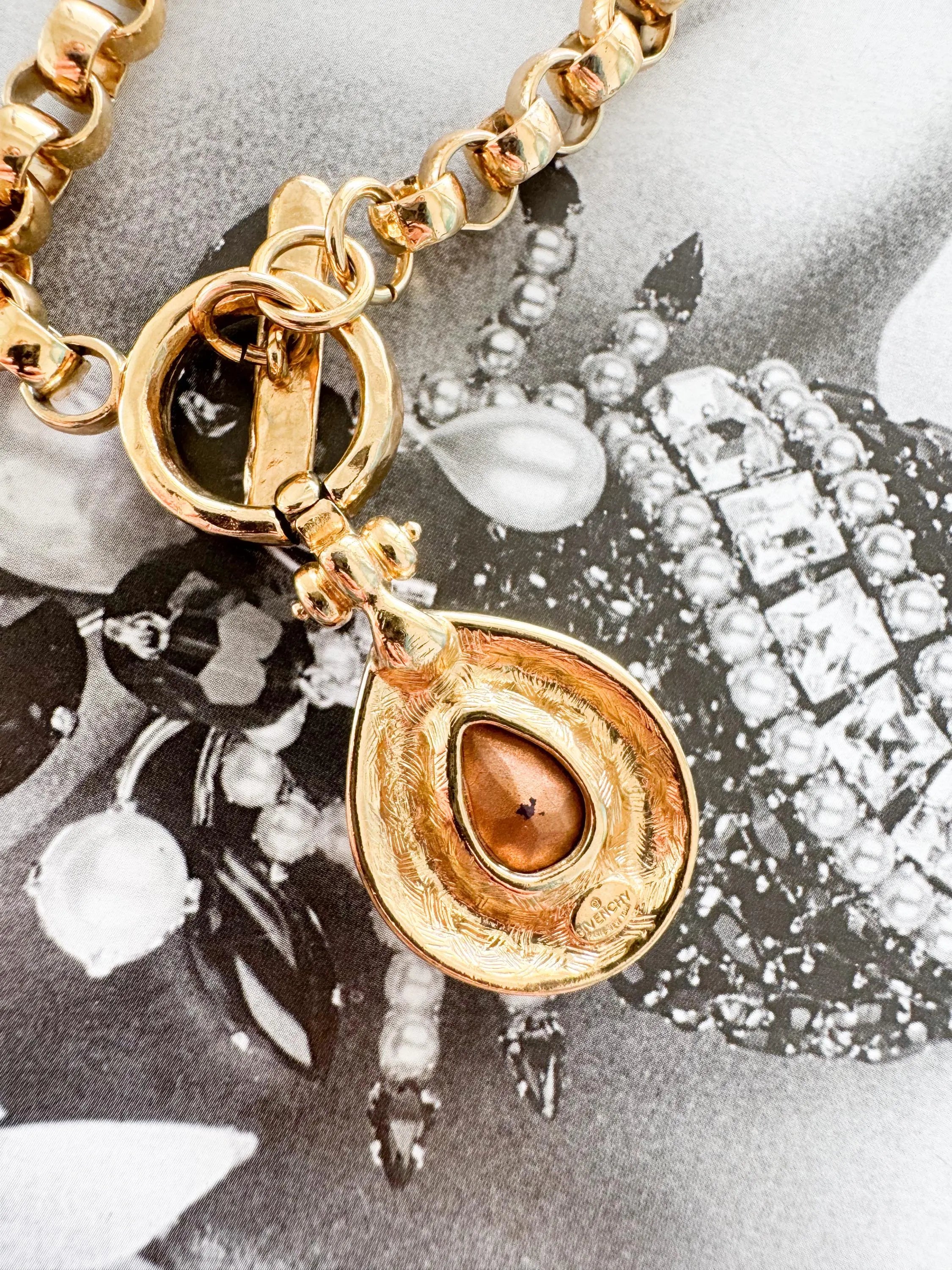 Vintage Givenchy Necklace Choker Toggle Clasp Teardrop Crystal Pendant Pink