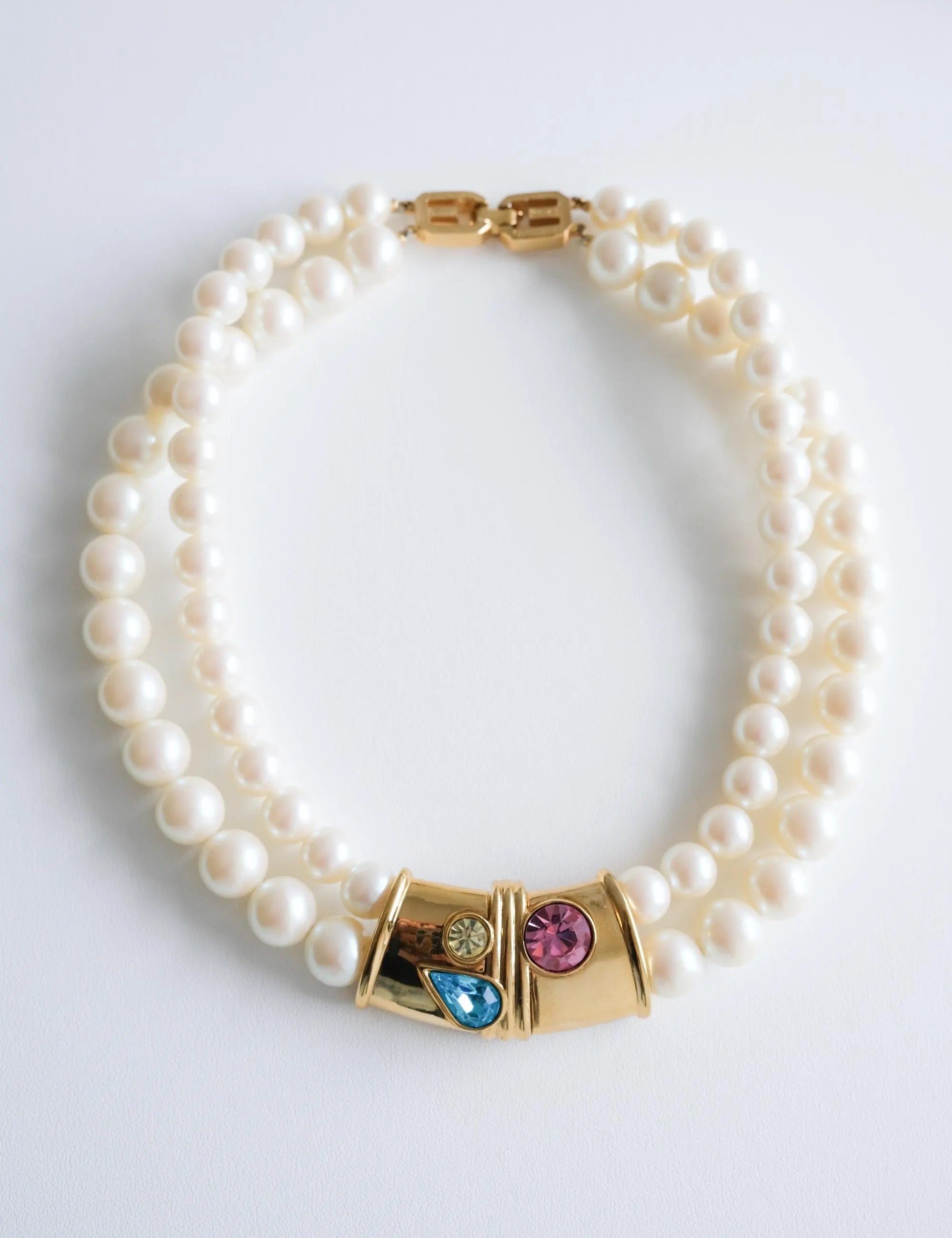 Elegant vintage Givenchy double strand pearl choker gold crystal statement clasp luxury