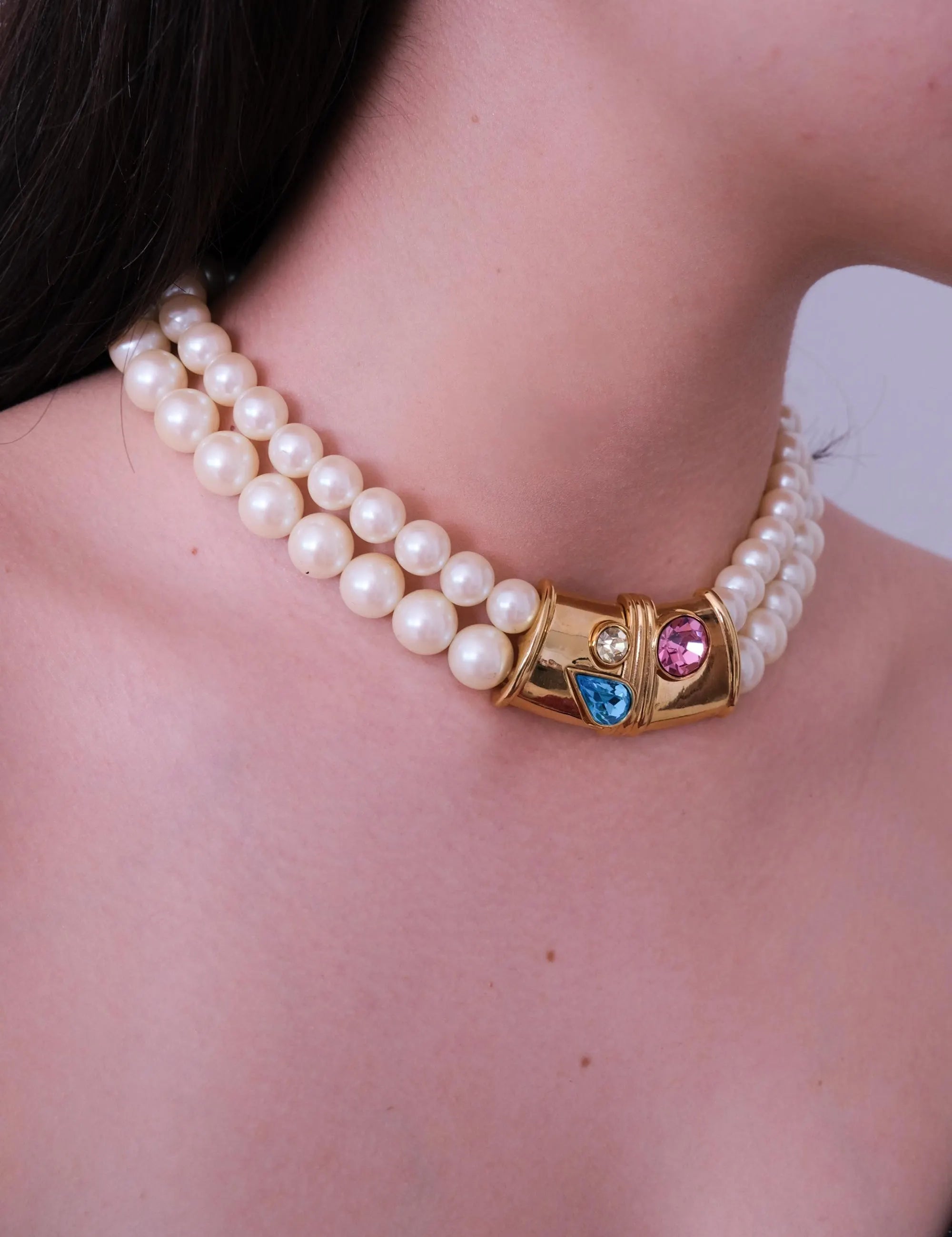 Elegant vintage Givenchy double strand pearl choker gold crystal statement clasp luxury
