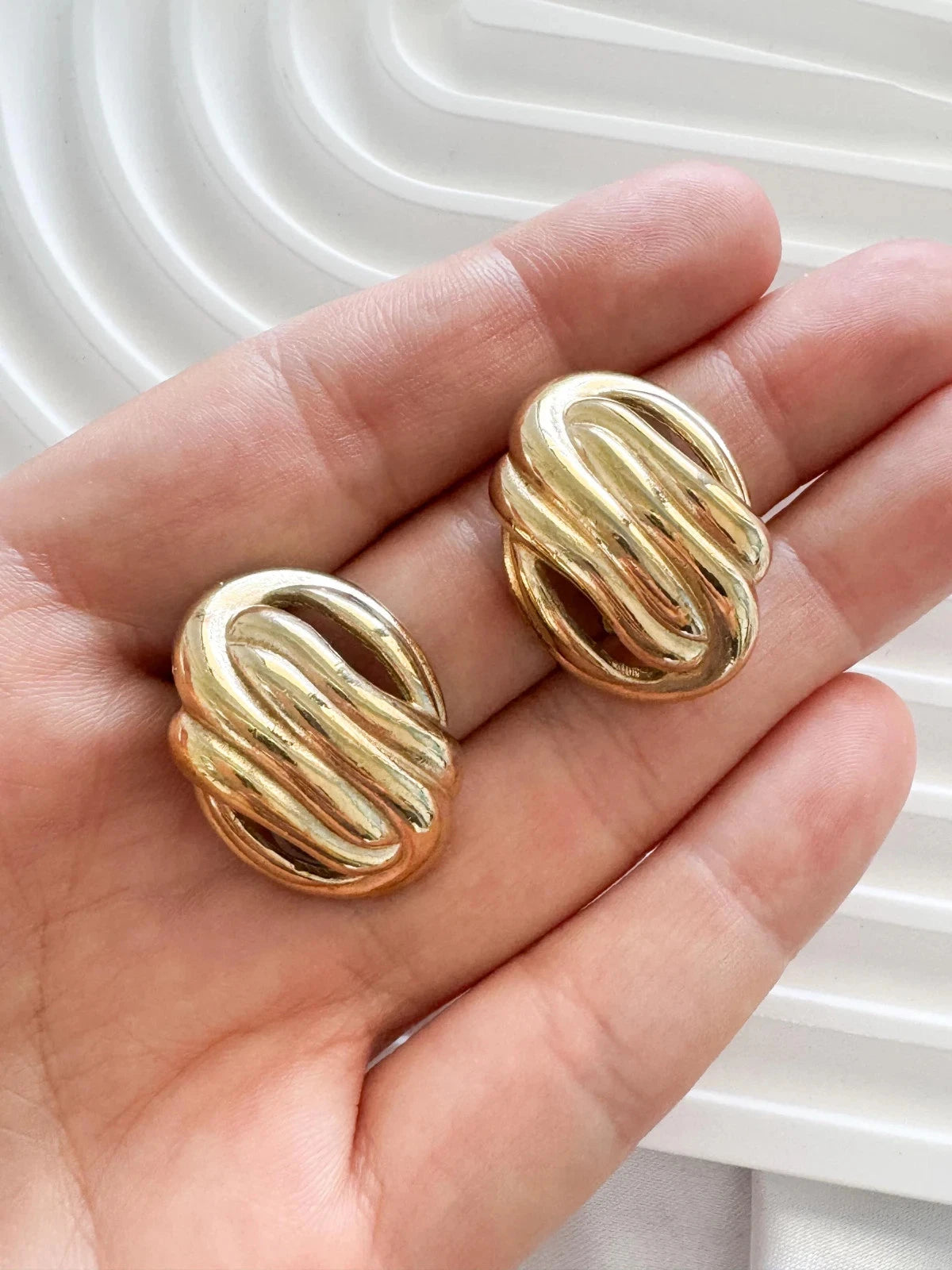 Vintage Givenchy large  Earrings, Gold Tone Earrings, Clip on Earrings, Knot  earrings , Gift for her, Vintage Earrings, Jewelry Earrings