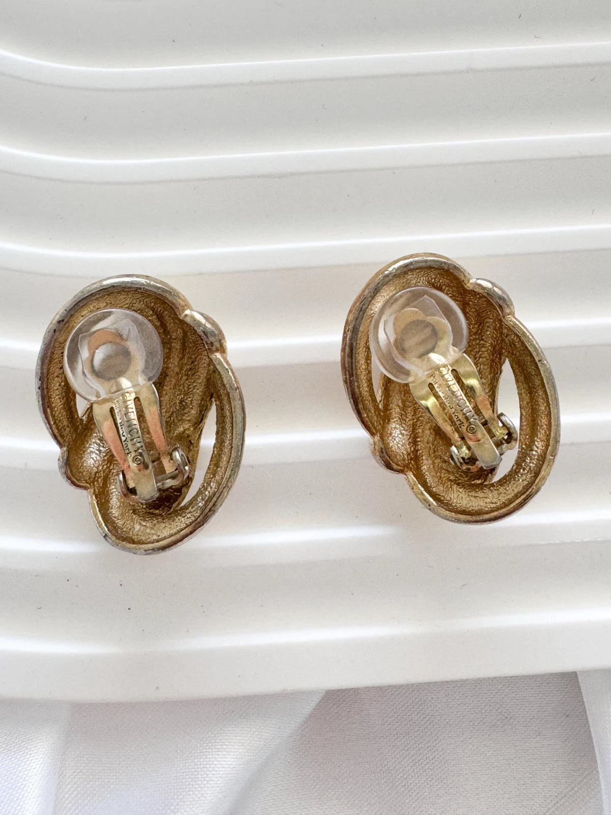 Vintage Givenchy large  Earrings, Gold Tone Earrings, Clip on Earrings, Knot  earrings , Gift for her, Vintage Earrings, Jewelry Earrings