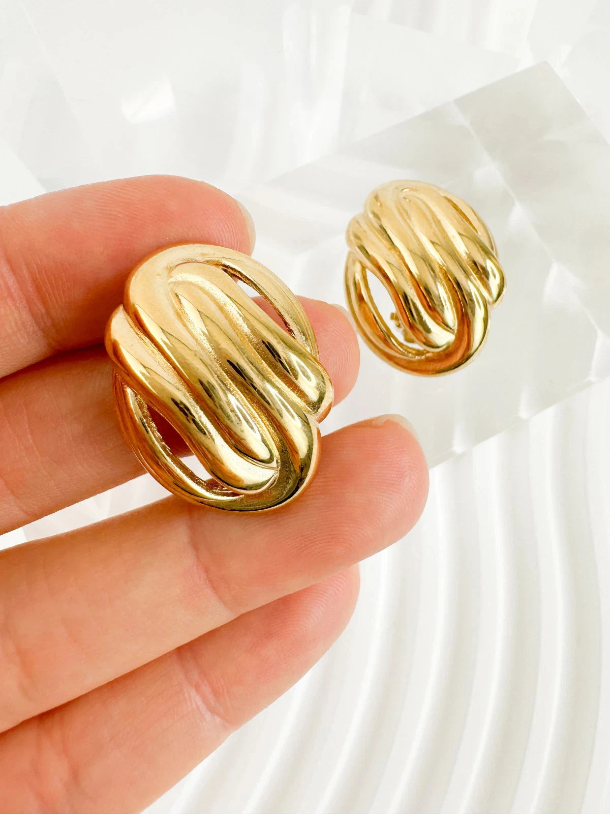 Vintage Givenchy large  Earrings, Gold Tone Earrings, Clip on Earrings, Knot  earrings , Gift for her, Vintage Earrings, Jewelry Earrings