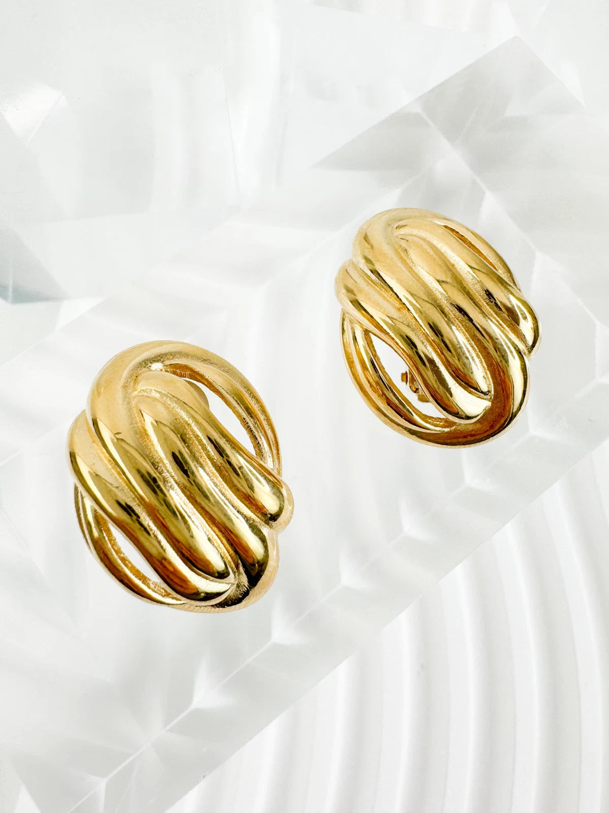Vintage Givenchy large  Earrings, Gold Tone Earrings, Clip on Earrings, Knot  earrings , Gift for her, Vintage Earrings, Jewelry Earrings