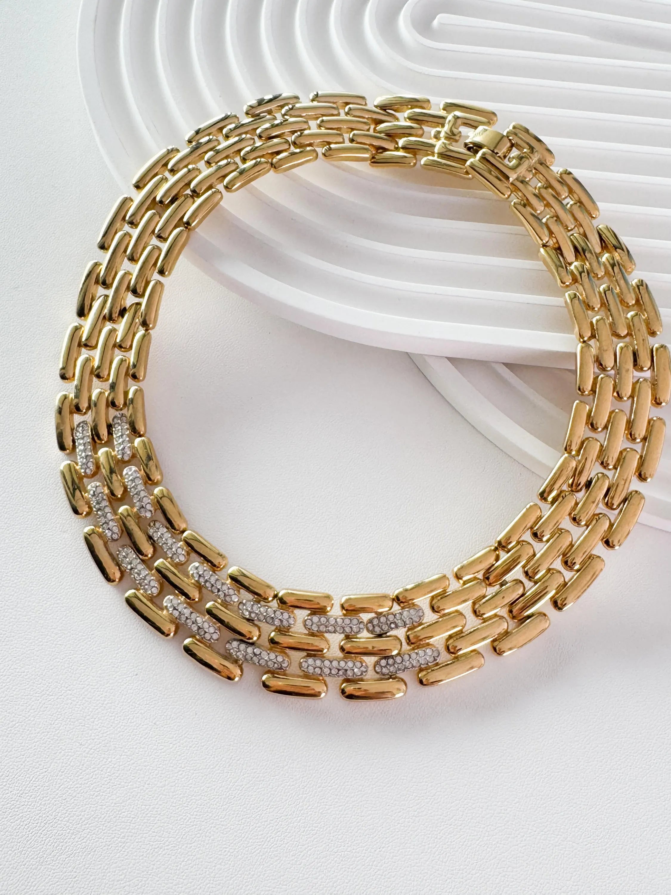 Vintage Givenchy Gold-Plated Choker Necklace: Articulated Link Bridal Jewelry, Jewelry for Women, Jewelry necklace, Chain Necklace Gold, necklace for women, Anniversary Gift, Jewelry for dress
