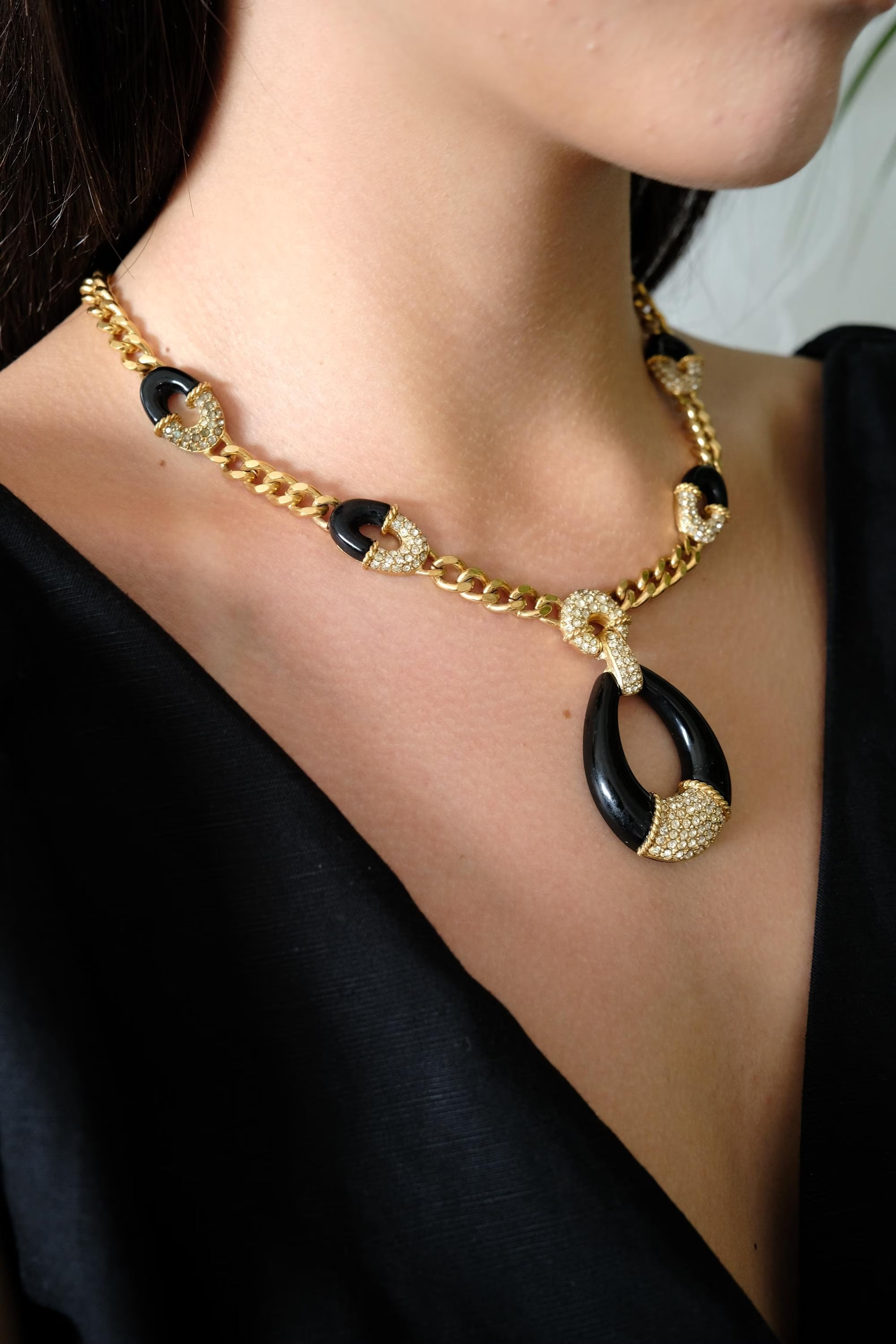 Vintage Givenchy Necklace 1977 , Black enamel  Gold Tone Necklace, Choker Necklace,  Black Color, Vintage Jewelry Necklace, Gift for her