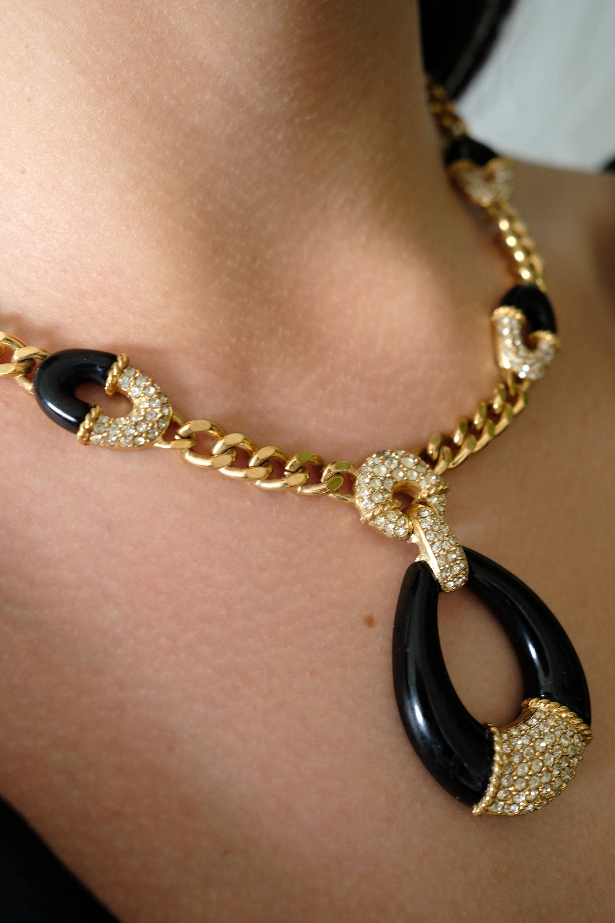 Vintage Givenchy Necklace 1977 , Black enamel  Gold Tone Necklace, Choker Necklace,  Black Color, Vintage Jewelry Necklace, Gift for her