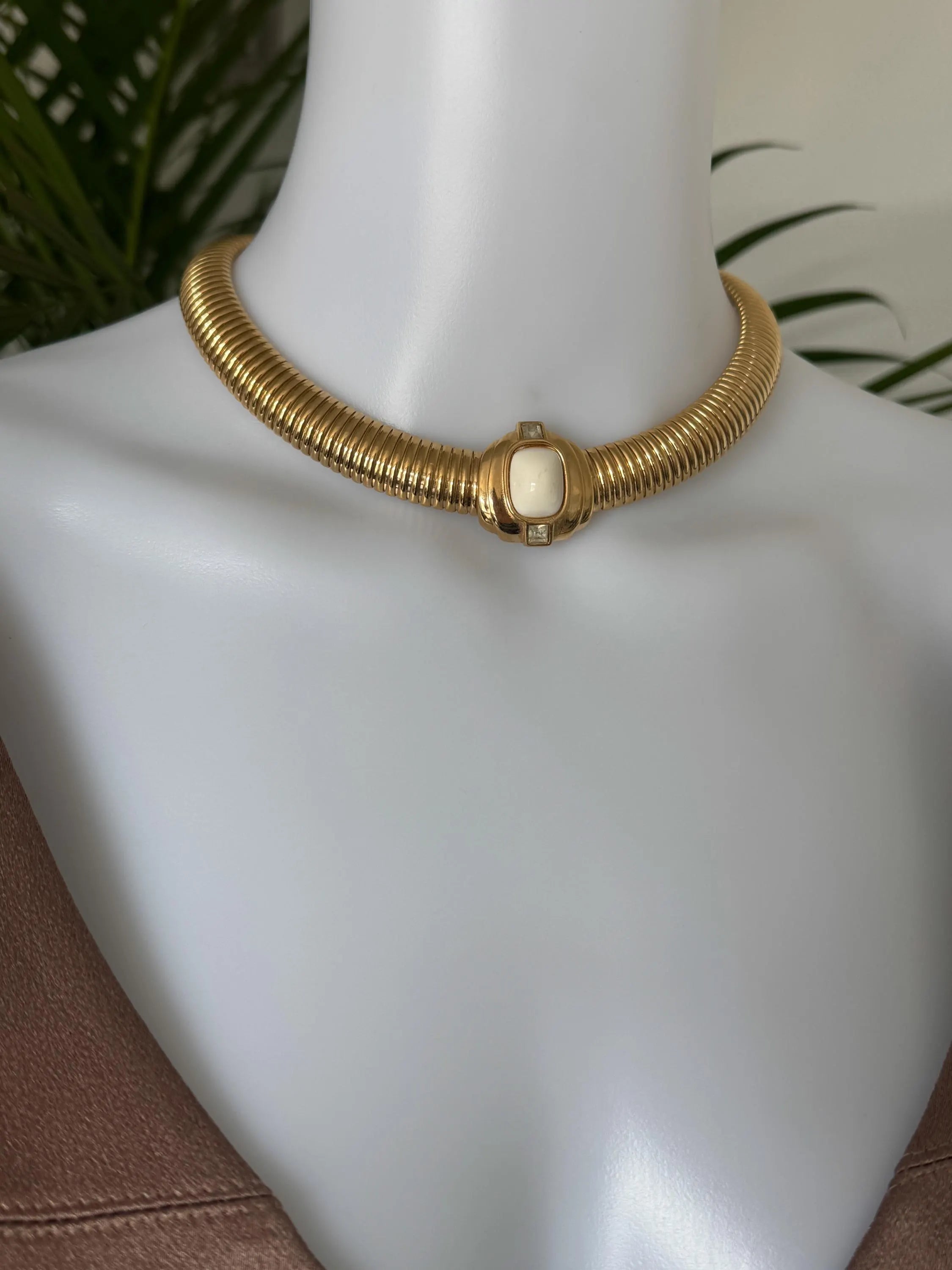 Vintage Givenchy Necklace, Vintage Gold Tone Necklace Gaspipe Necklace, Vintage Choker Necklace, Jewelry for Women, Gold Chain, Gift for her